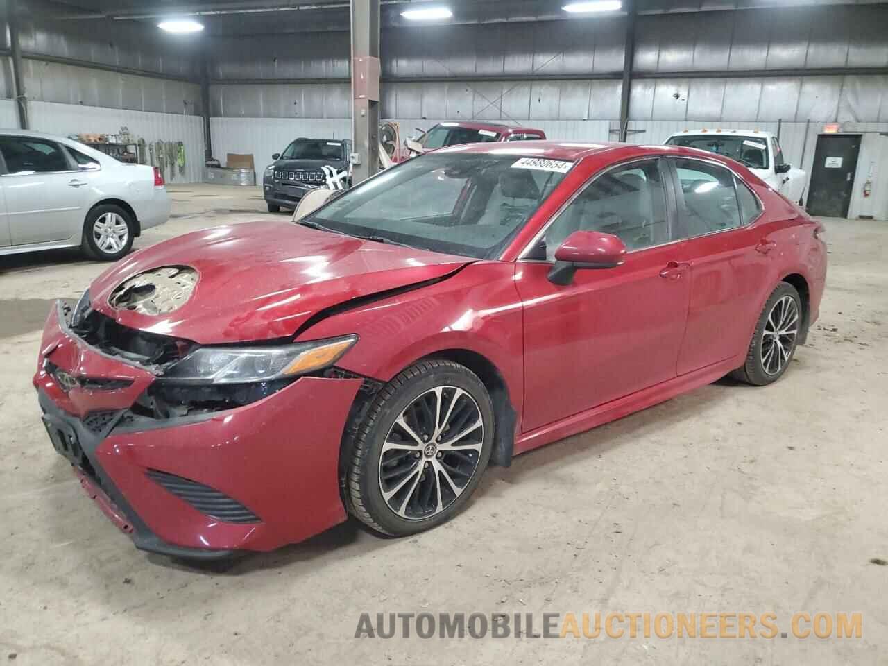 4T1B11HK8KU244228 TOYOTA CAMRY 2019