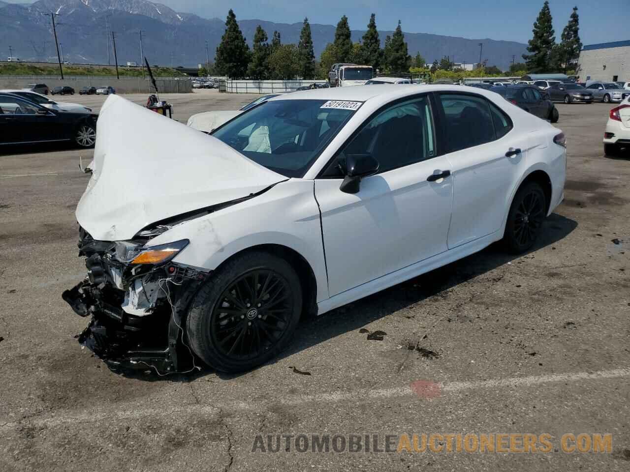 4T1B11HK8KU251244 TOYOTA CAMRY 2019