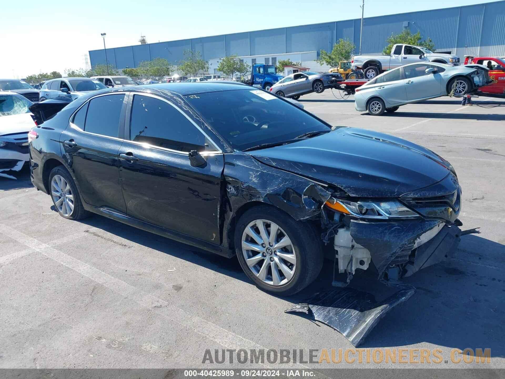 4T1B11HK8KU253589 TOYOTA CAMRY 2019