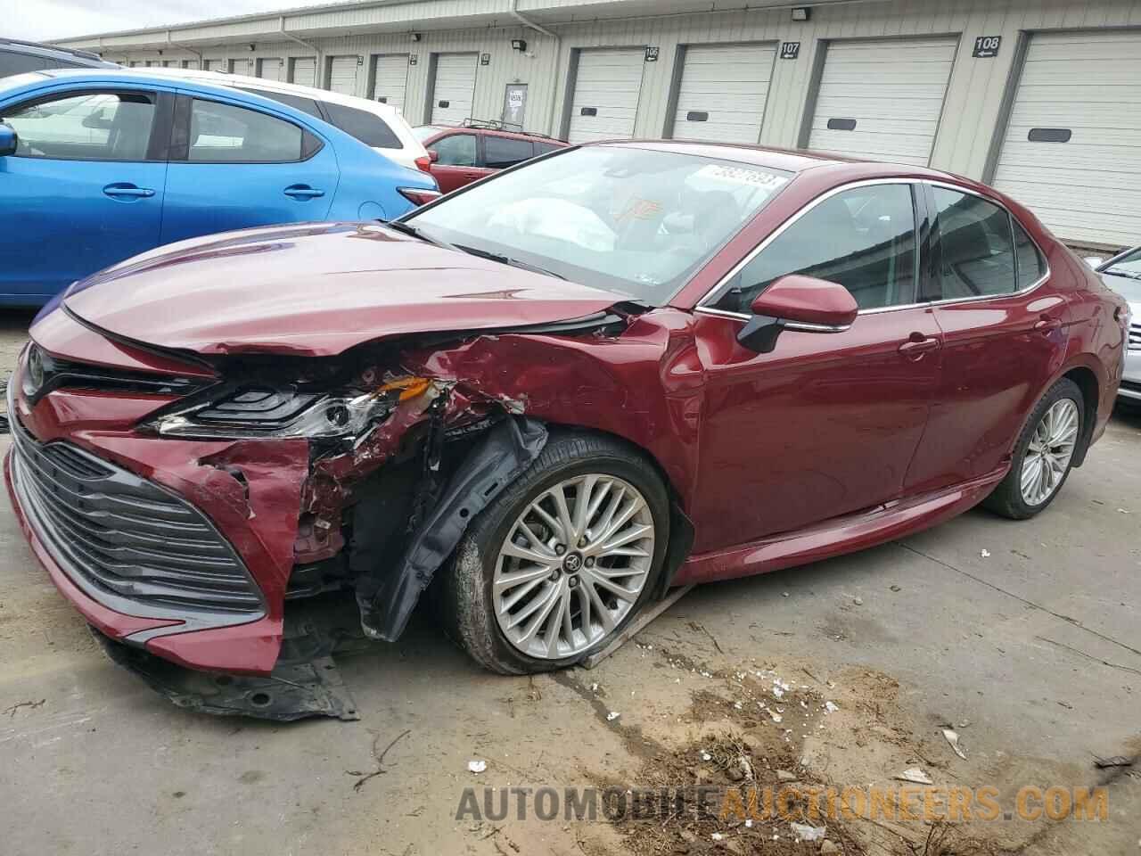 4T1B11HK8KU255486 TOYOTA CAMRY 2019