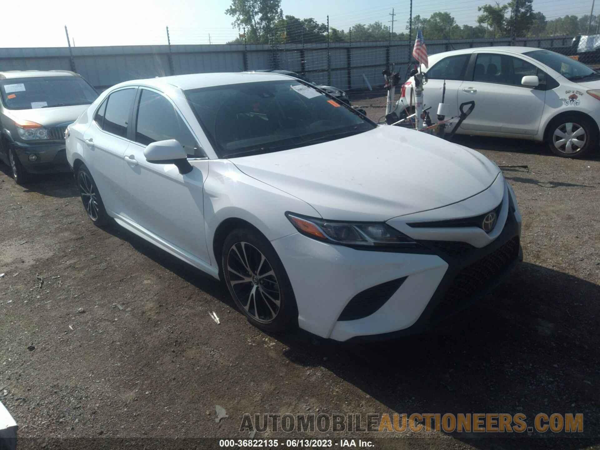 4T1B11HK8KU255729 TOYOTA CAMRY 2019