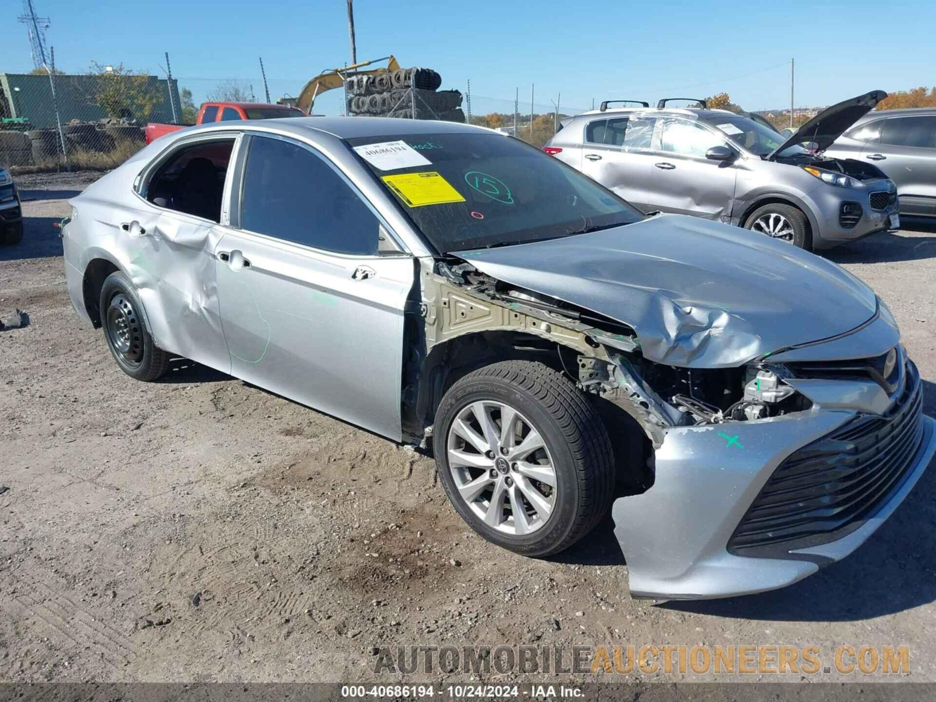 4T1B11HK8KU256685 TOYOTA CAMRY 2019