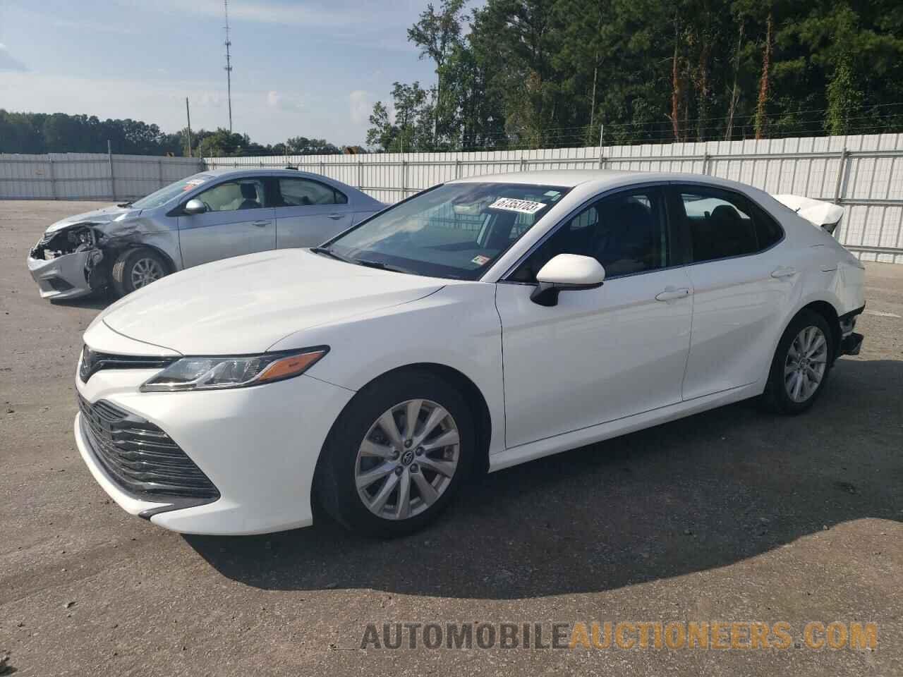 4T1B11HK8KU257917 TOYOTA CAMRY 2019