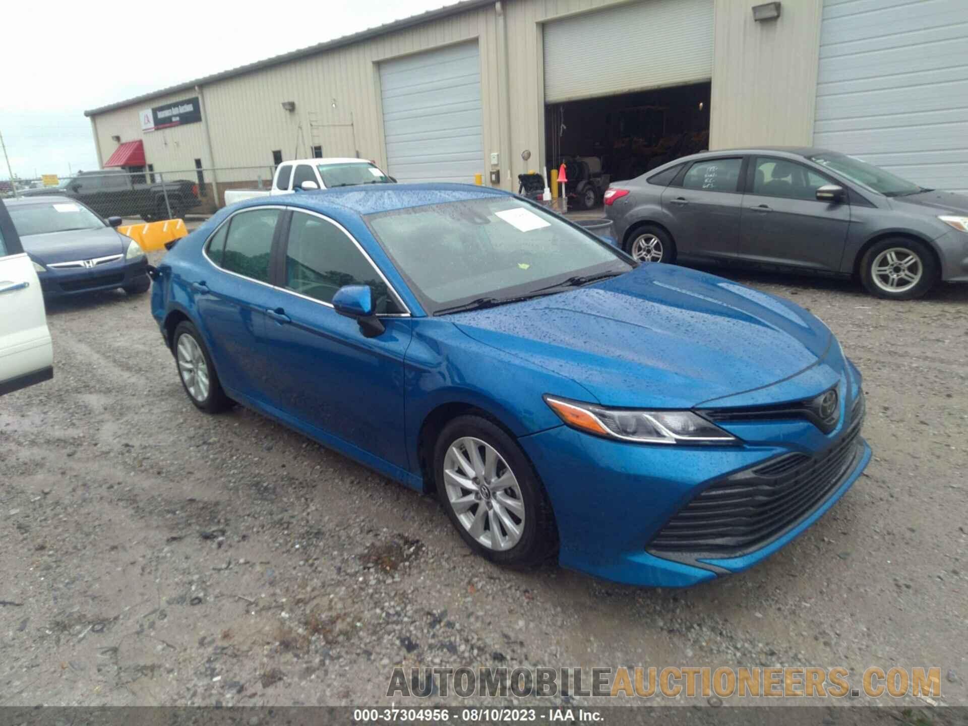 4T1B11HK8KU268741 TOYOTA CAMRY 2019