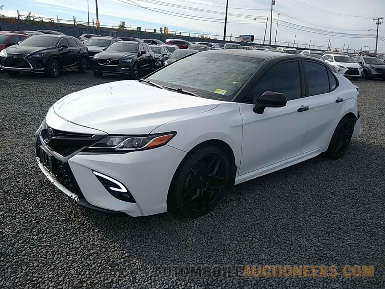 4T1B11HK8KU273020 TOYOTA CAMRY 2019