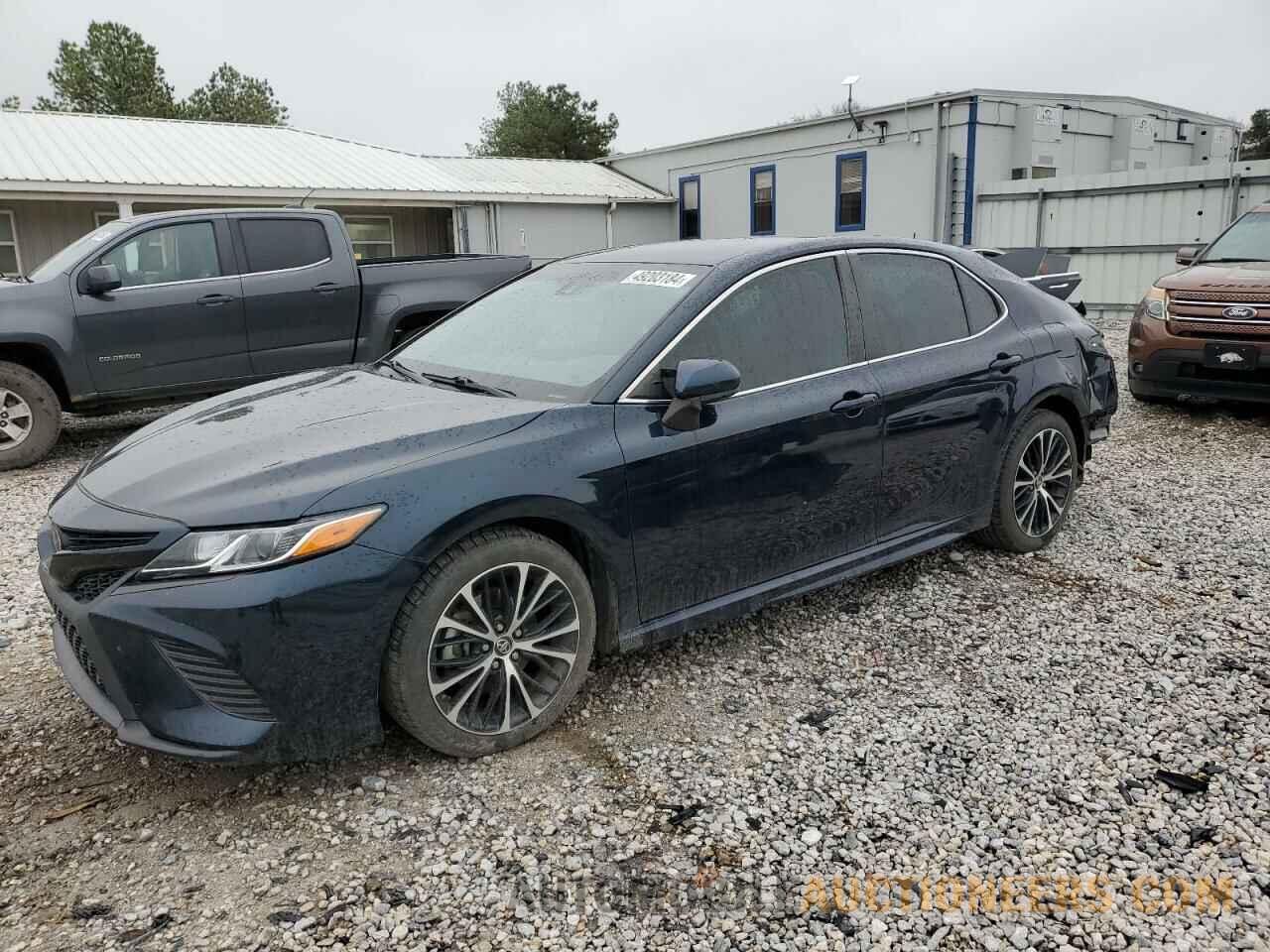 4T1B11HK8KU291064 TOYOTA CAMRY 2019