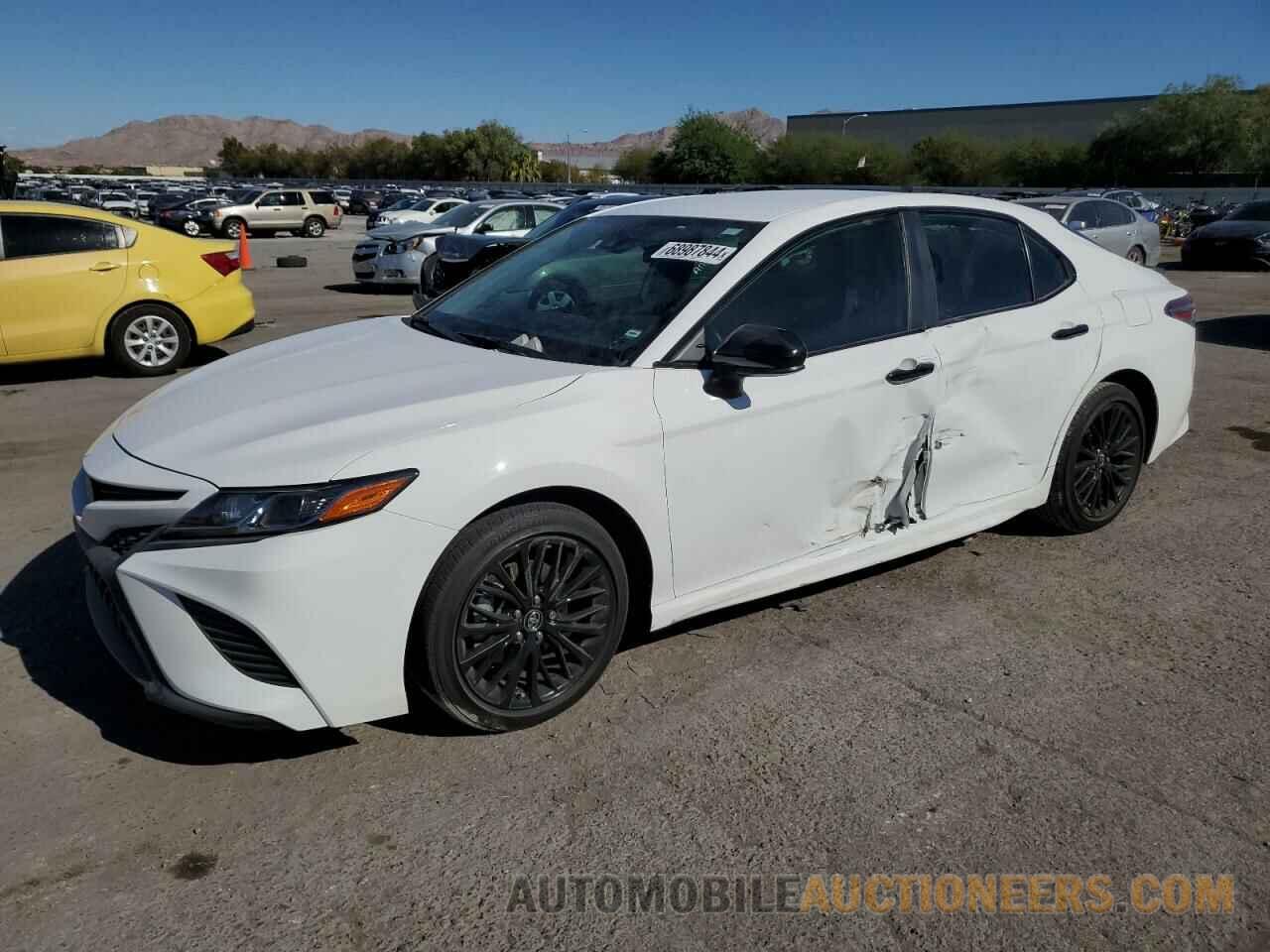 4T1B11HK8KU299052 TOYOTA CAMRY 2019