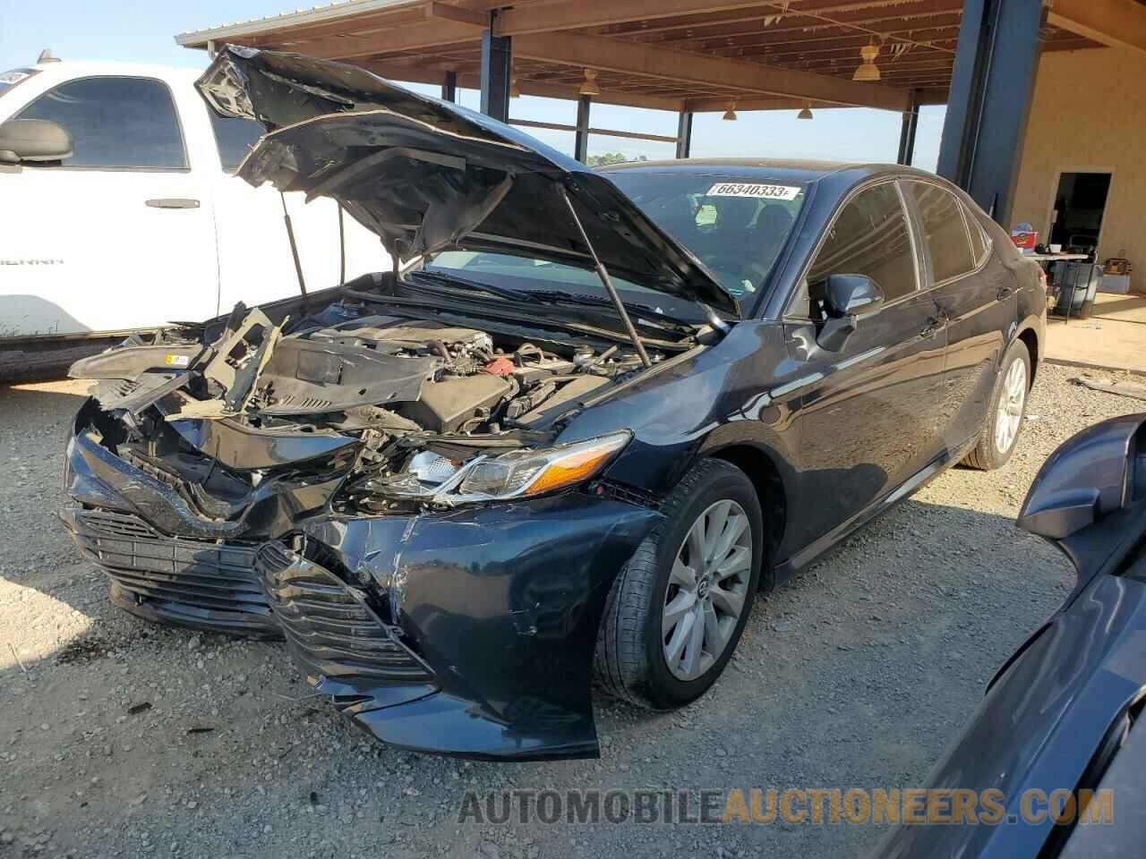 4T1B11HK8KU683980 TOYOTA CAMRY 2019