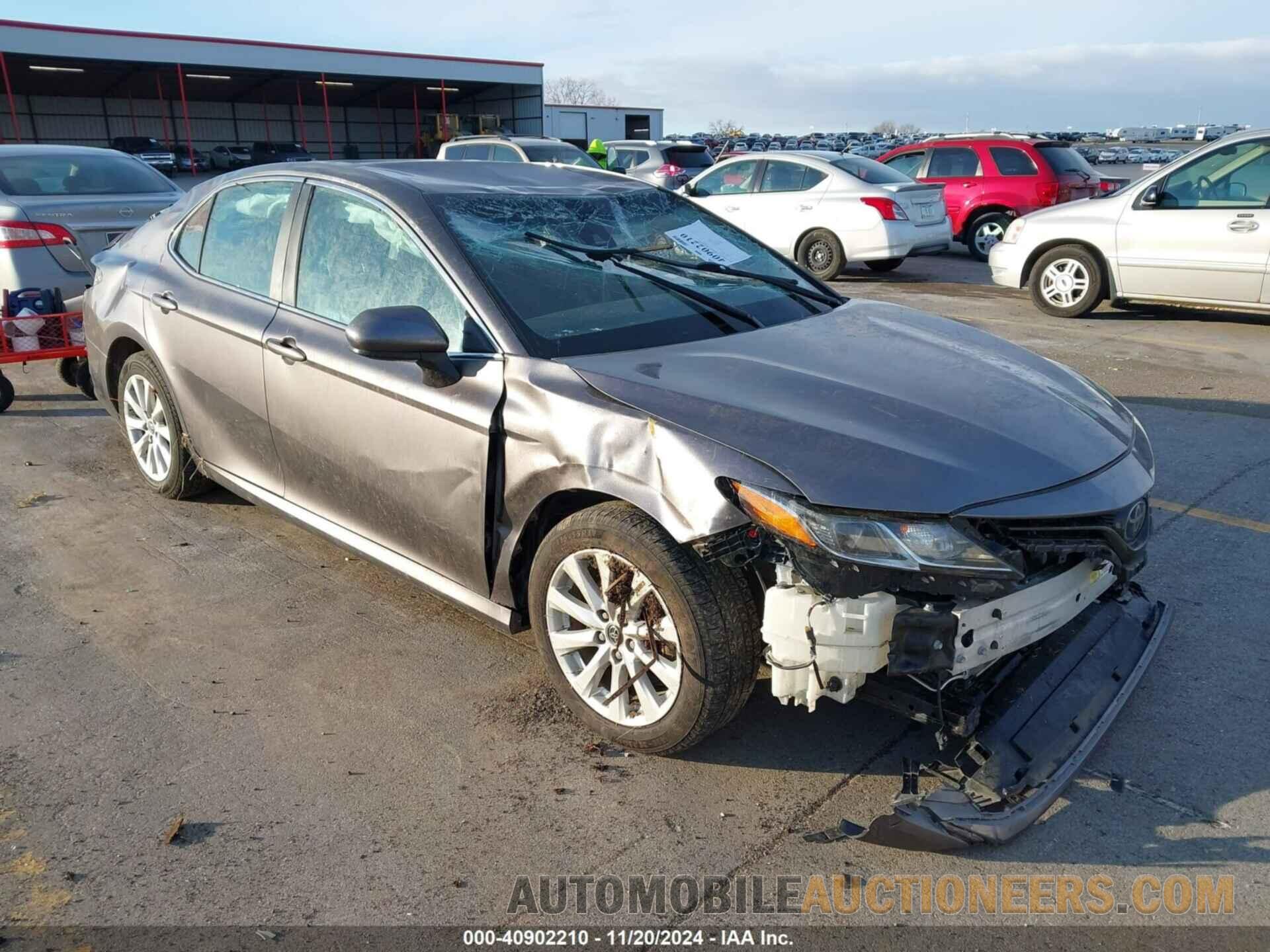 4T1B11HK8KU688533 TOYOTA CAMRY 2019