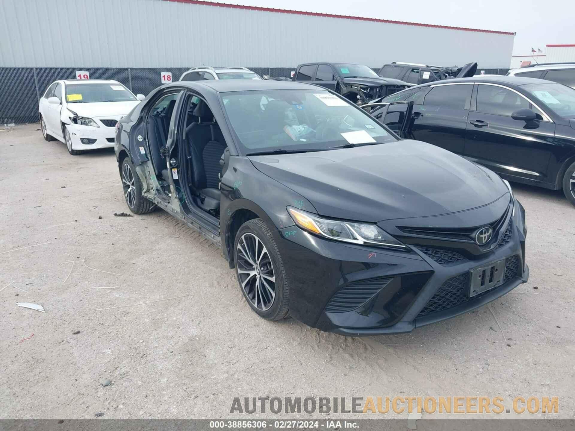 4T1B11HK8KU694686 TOYOTA CAMRY 2019