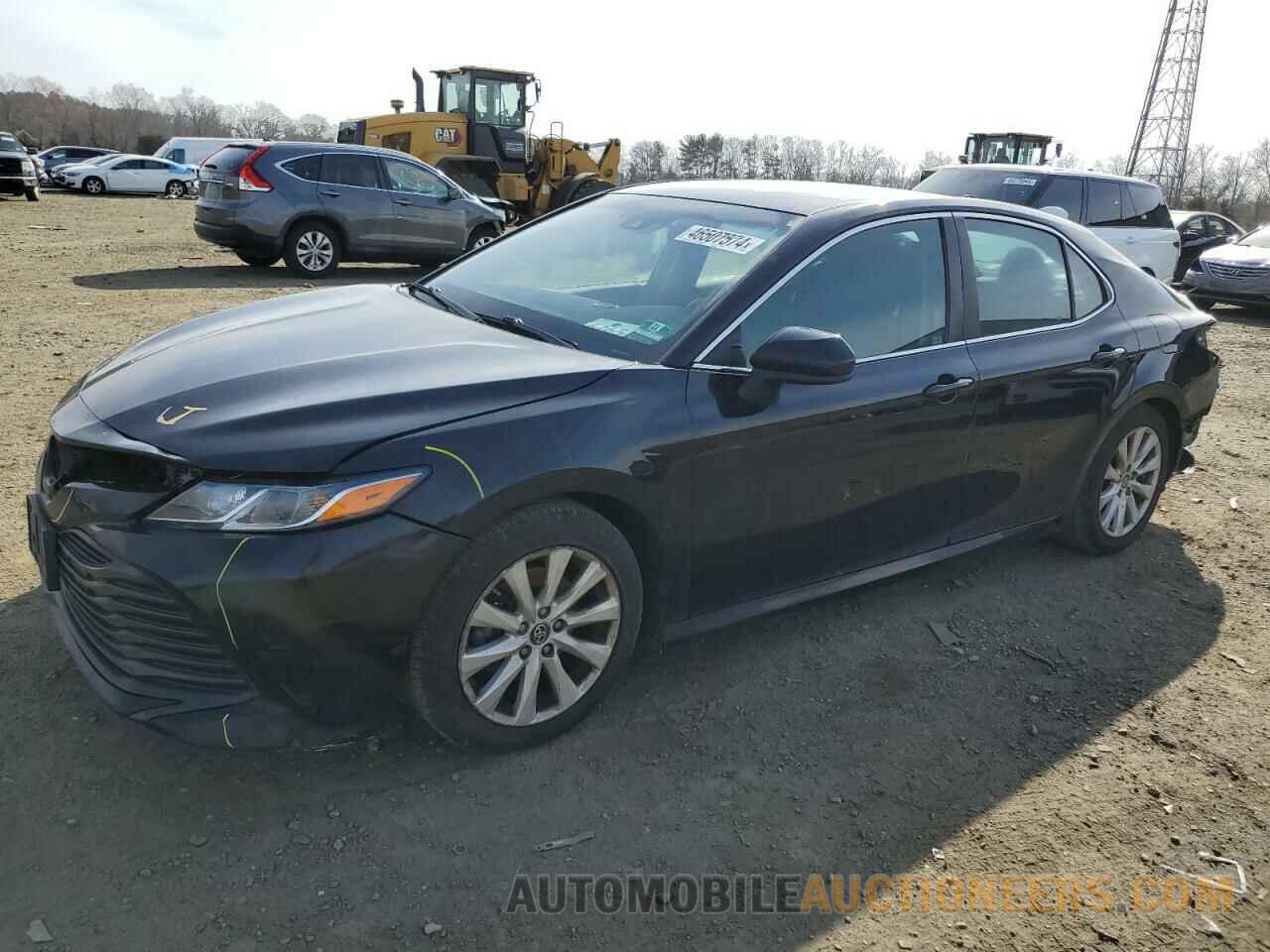 4T1B11HK8KU698821 TOYOTA CAMRY 2019