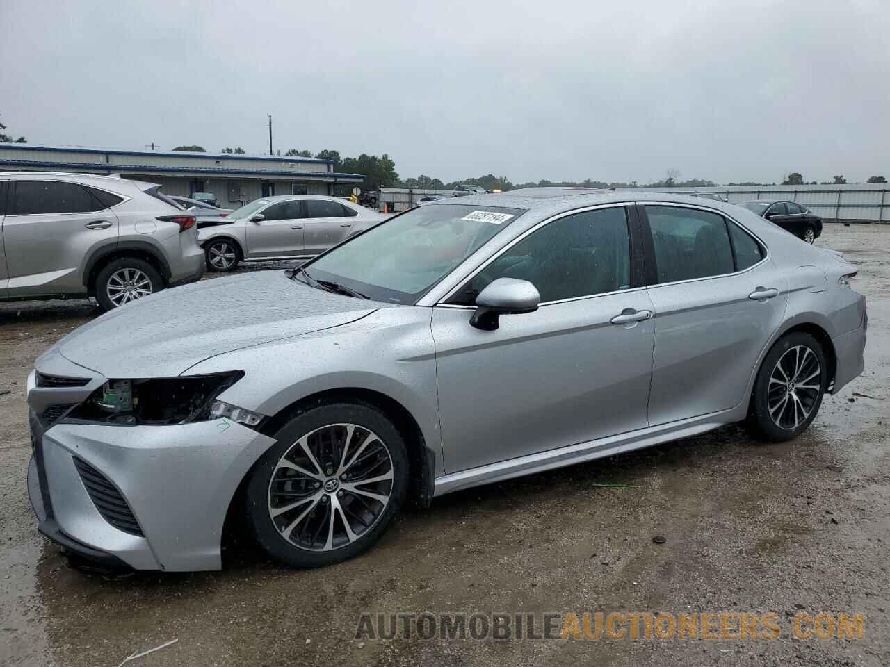 4T1B11HK8KU702396 TOYOTA CAMRY 2019