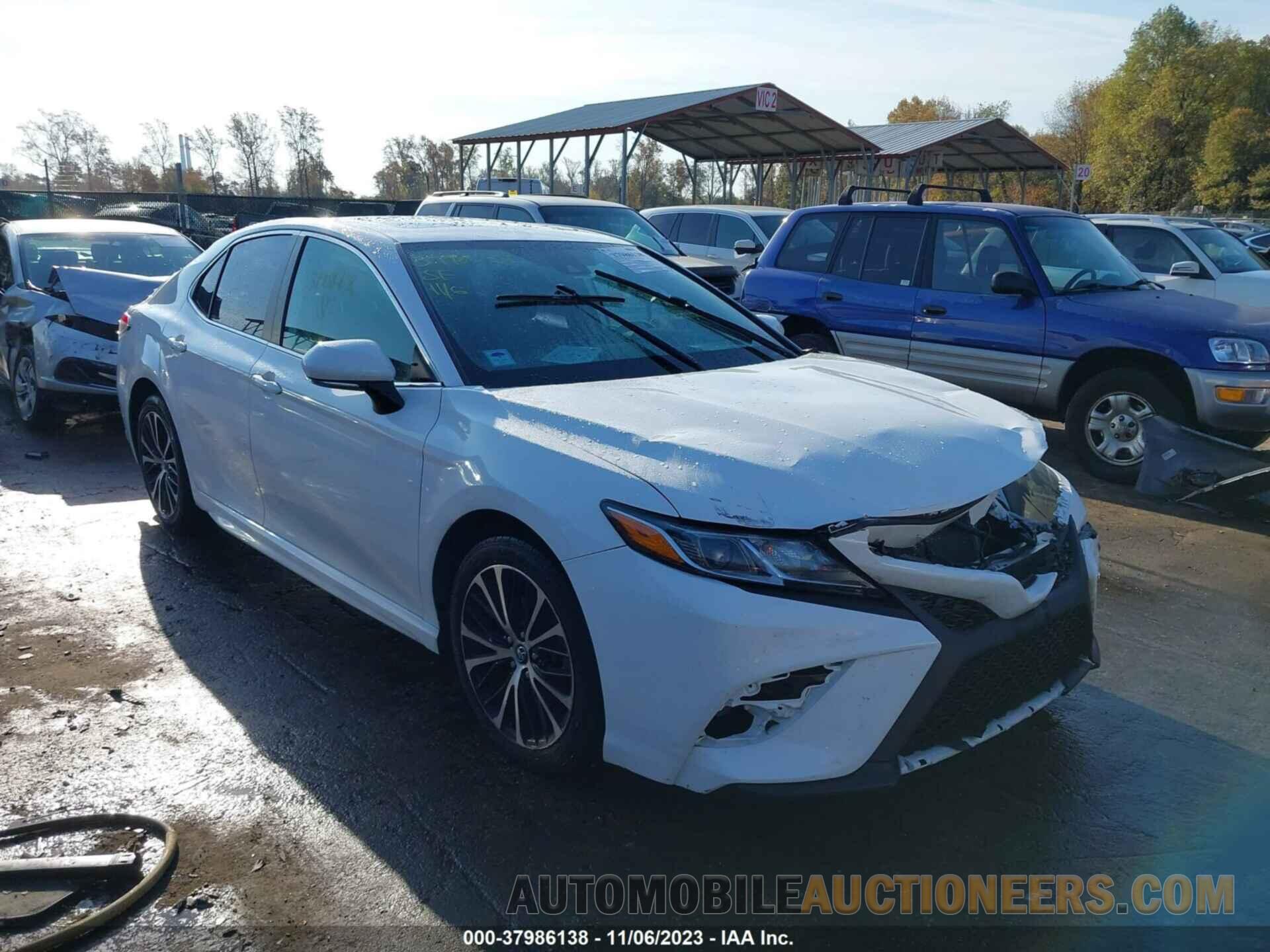 4T1B11HK8KU704701 TOYOTA CAMRY 2019