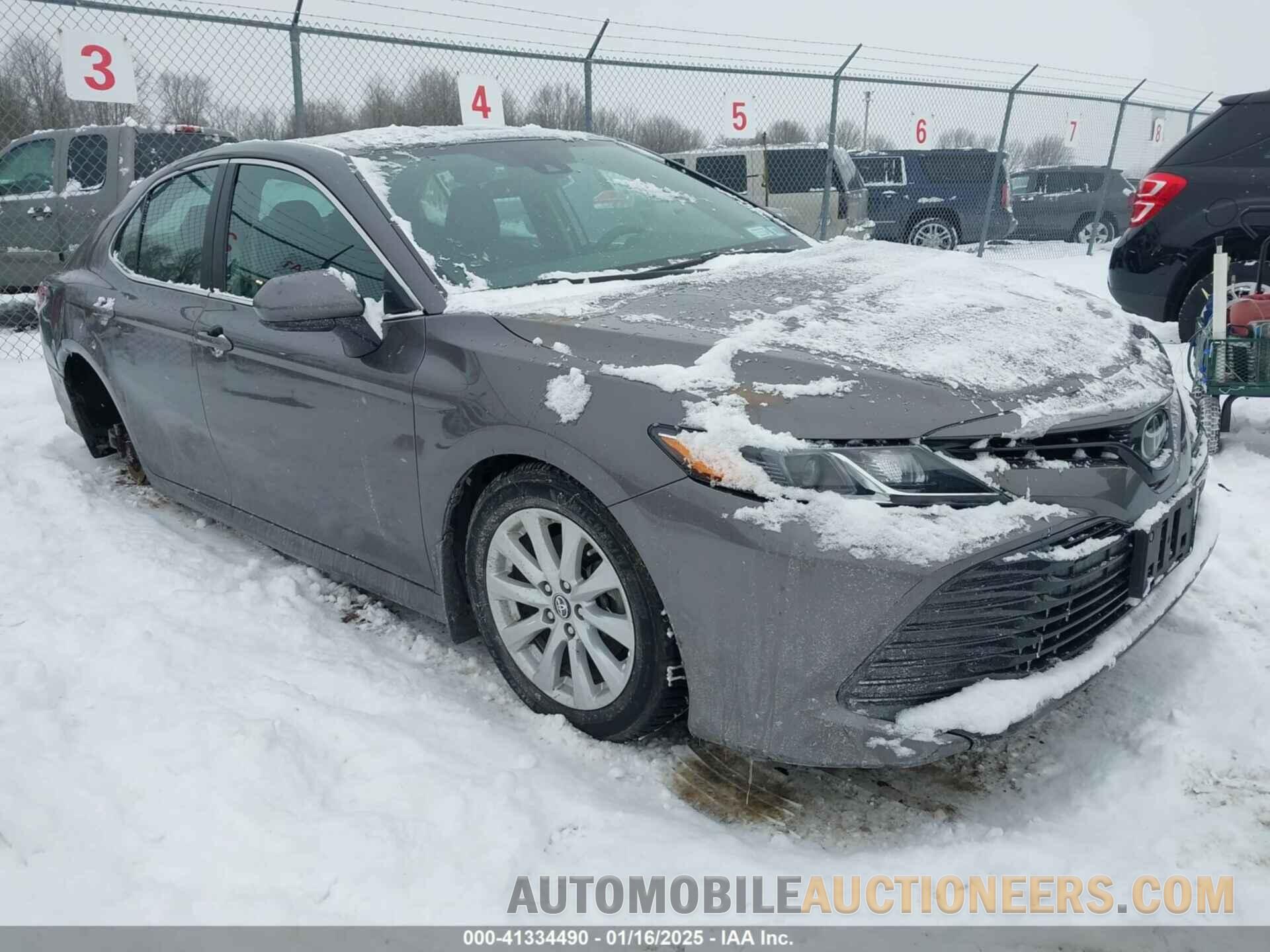 4T1B11HK8KU706285 TOYOTA CAMRY 2019