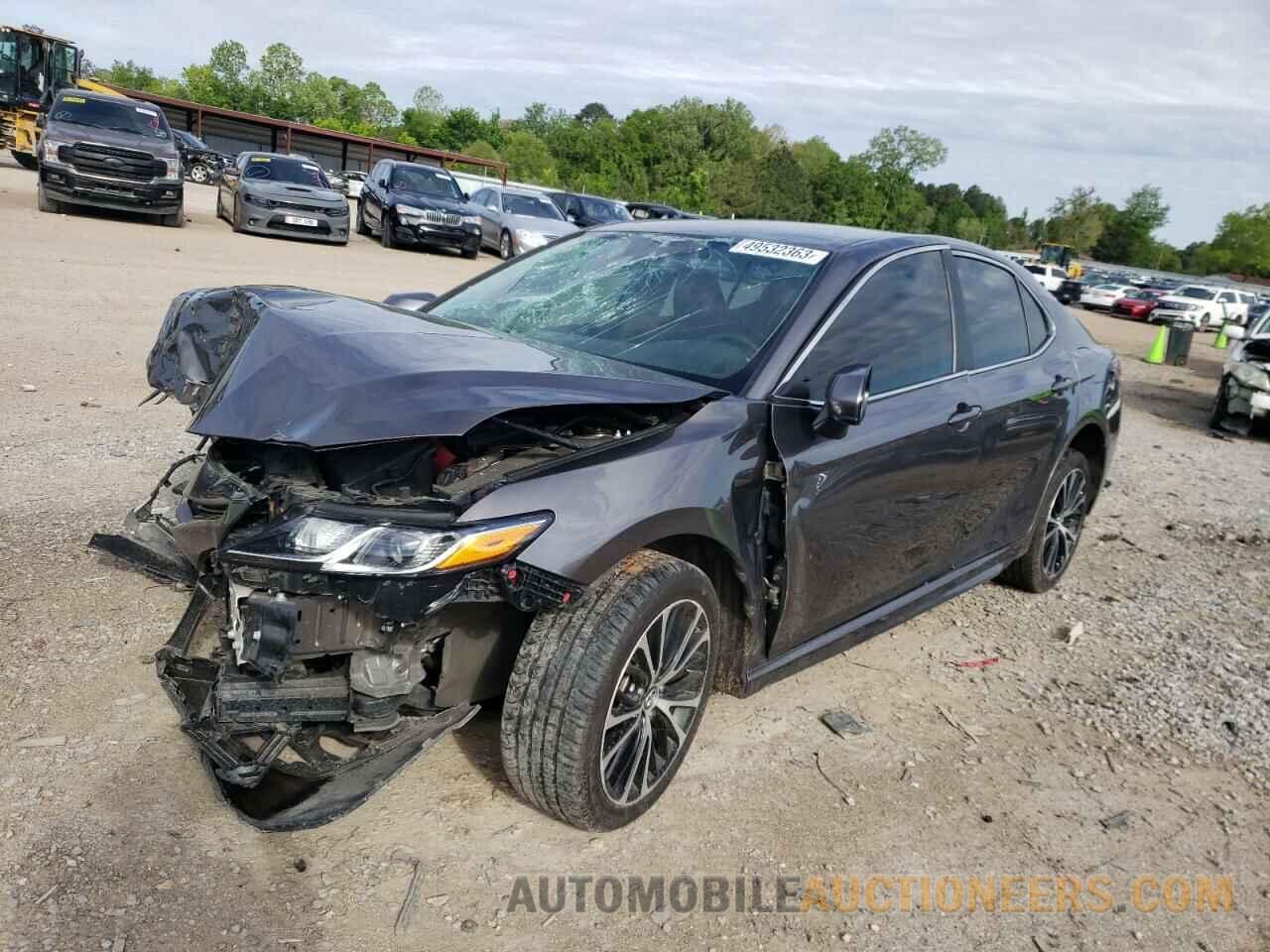 4T1B11HK8KU706335 TOYOTA CAMRY 2019