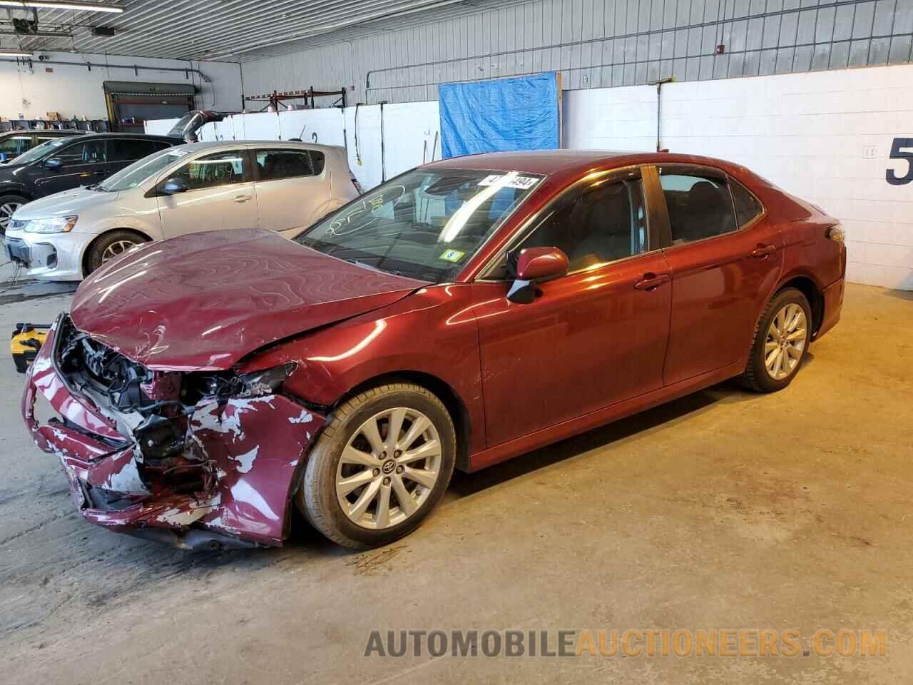 4T1B11HK8KU708473 TOYOTA CAMRY 2019