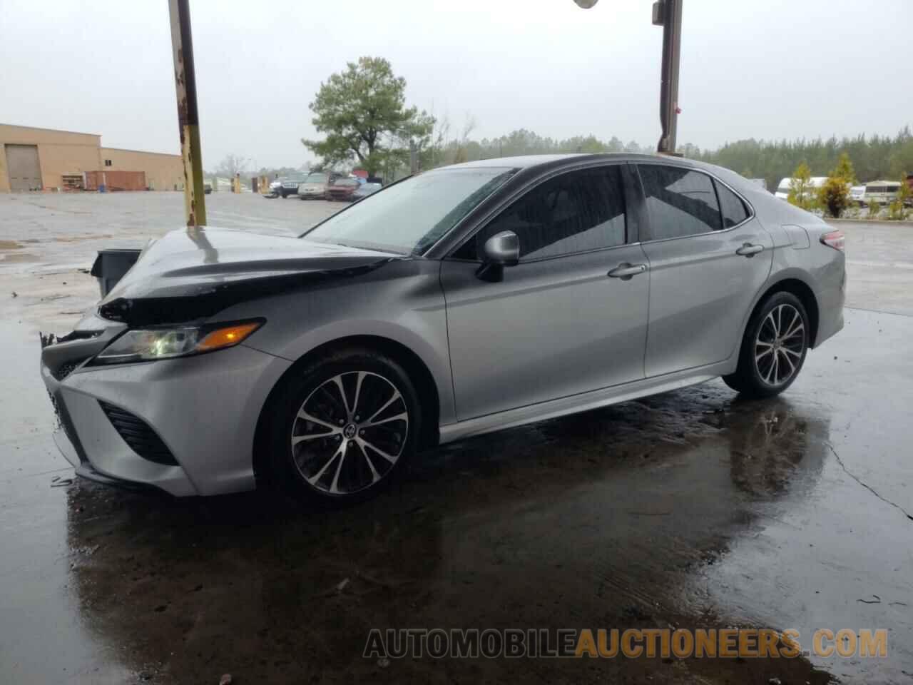 4T1B11HK8KU708540 TOYOTA CAMRY 2019