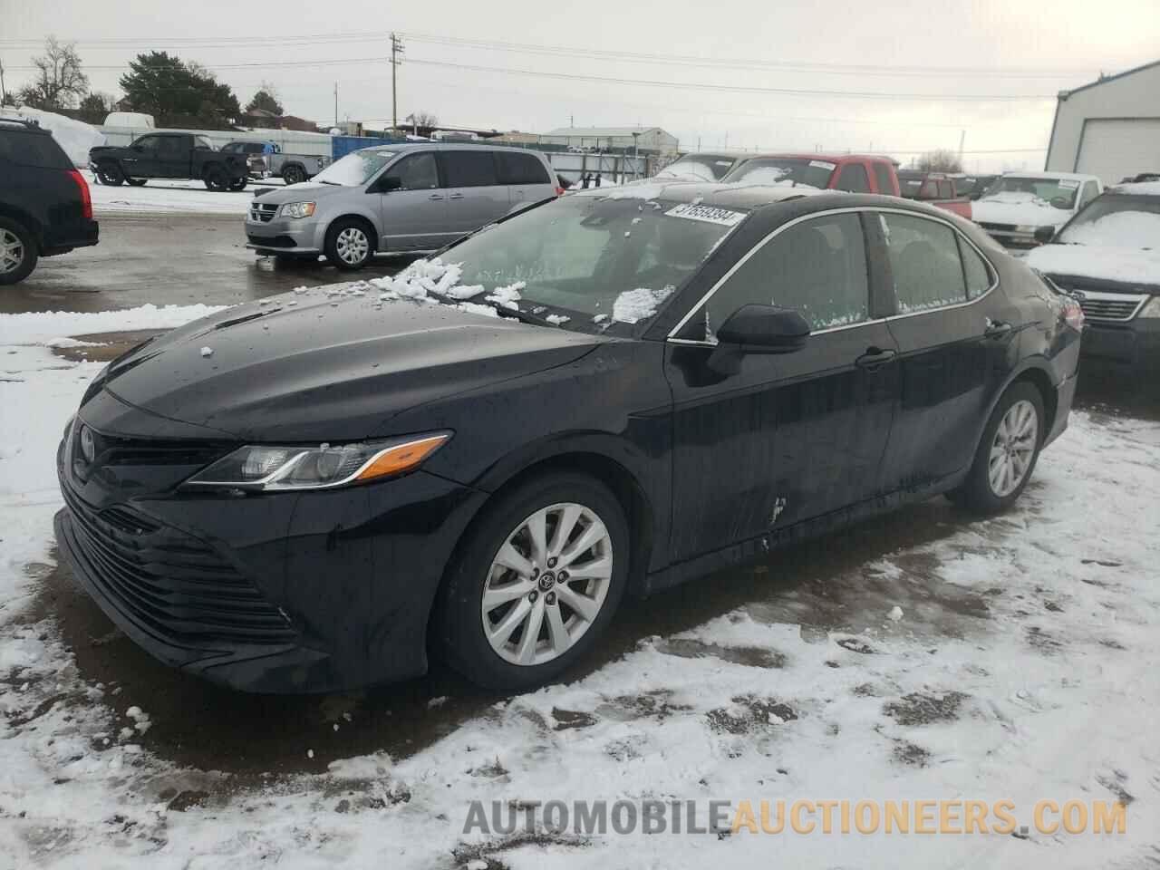 4T1B11HK8KU717741 TOYOTA CAMRY 2019