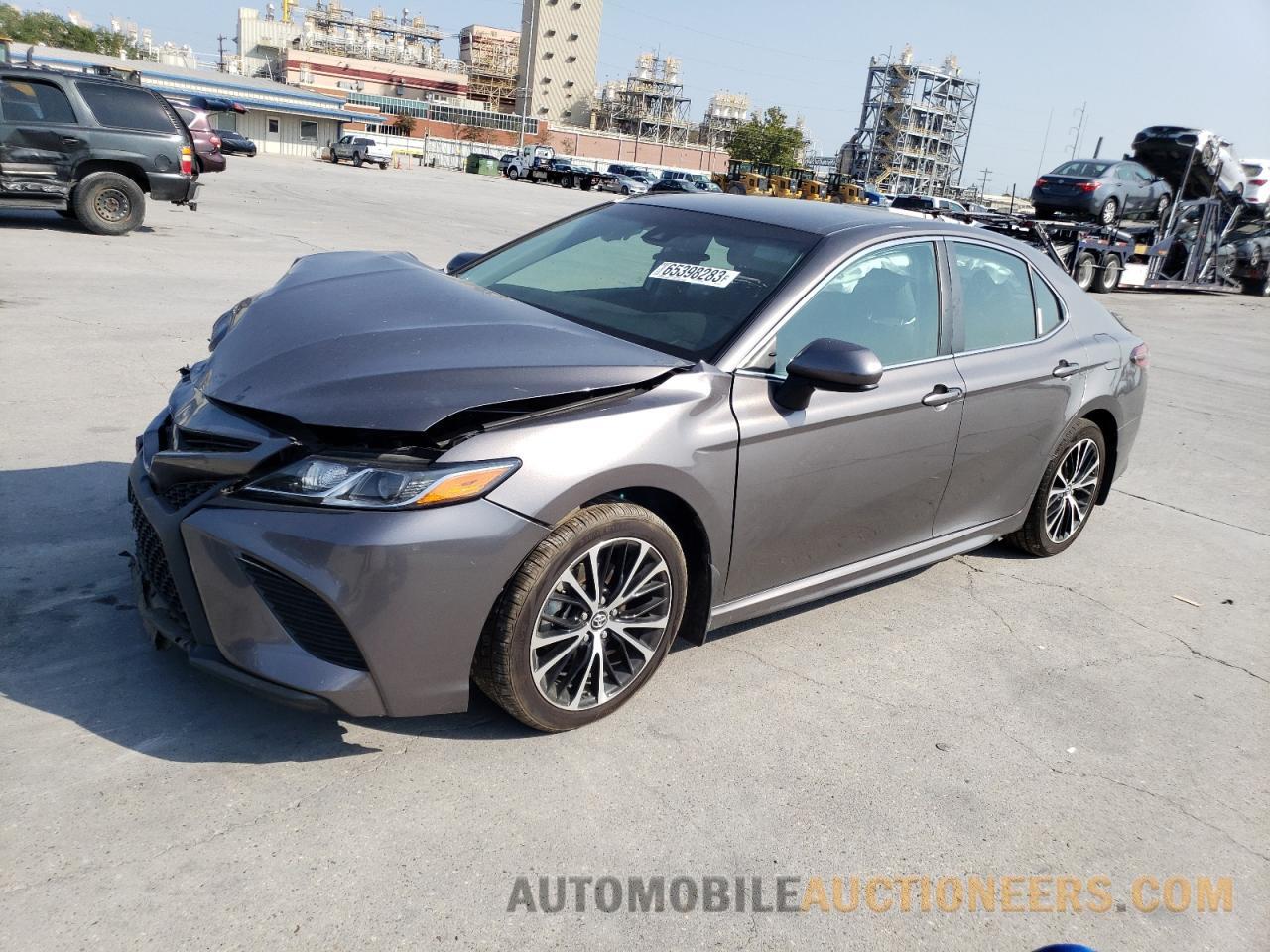 4T1B11HK8KU724186 TOYOTA CAMRY 2019