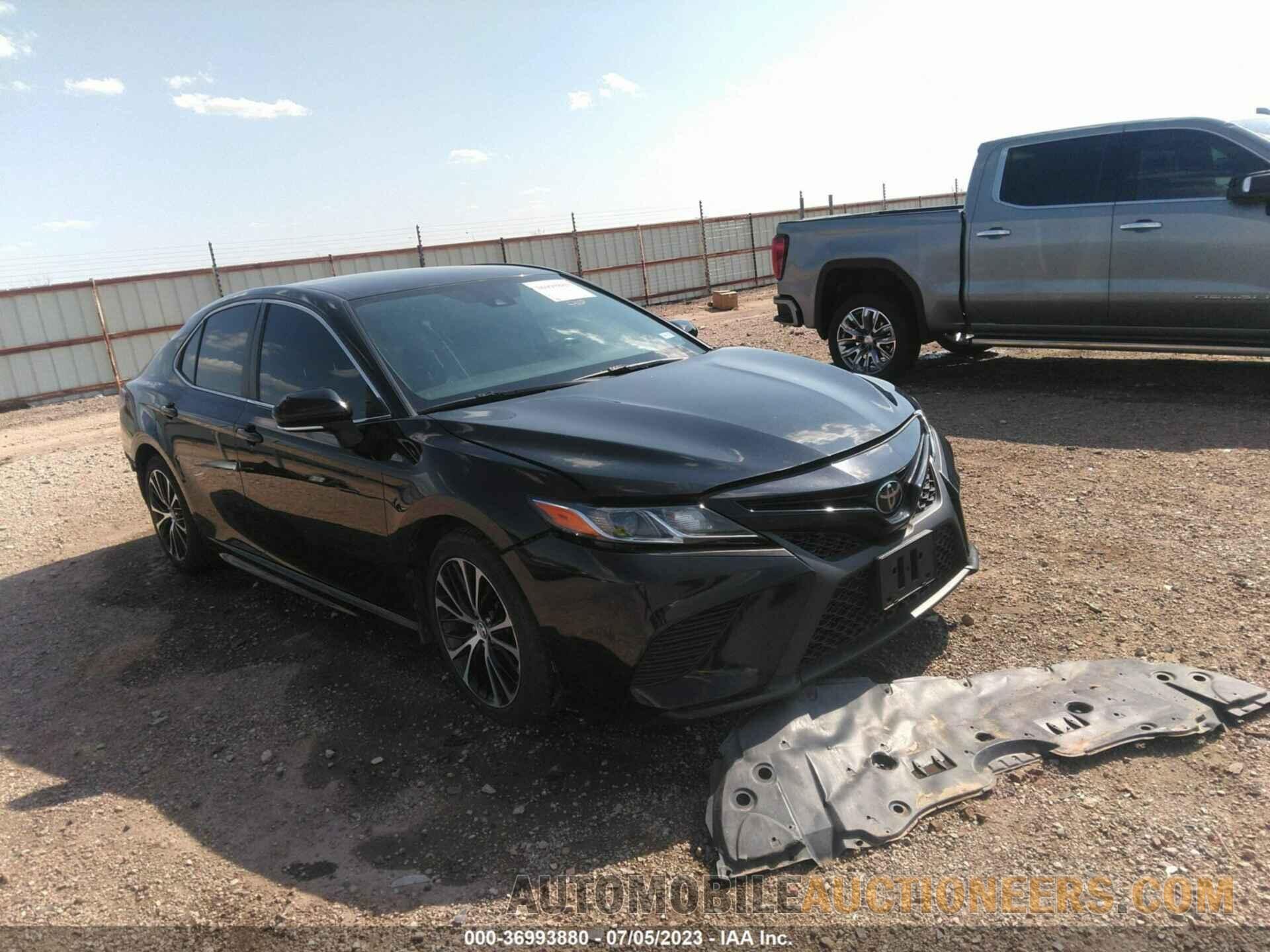 4T1B11HK8KU736208 TOYOTA CAMRY 2019