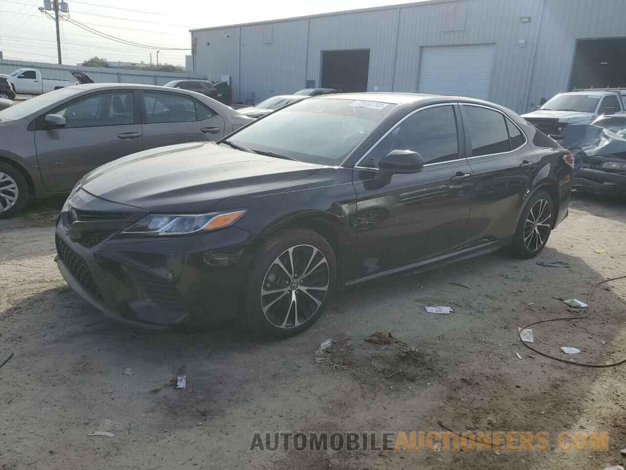 4T1B11HK8KU737195 TOYOTA CAMRY 2019