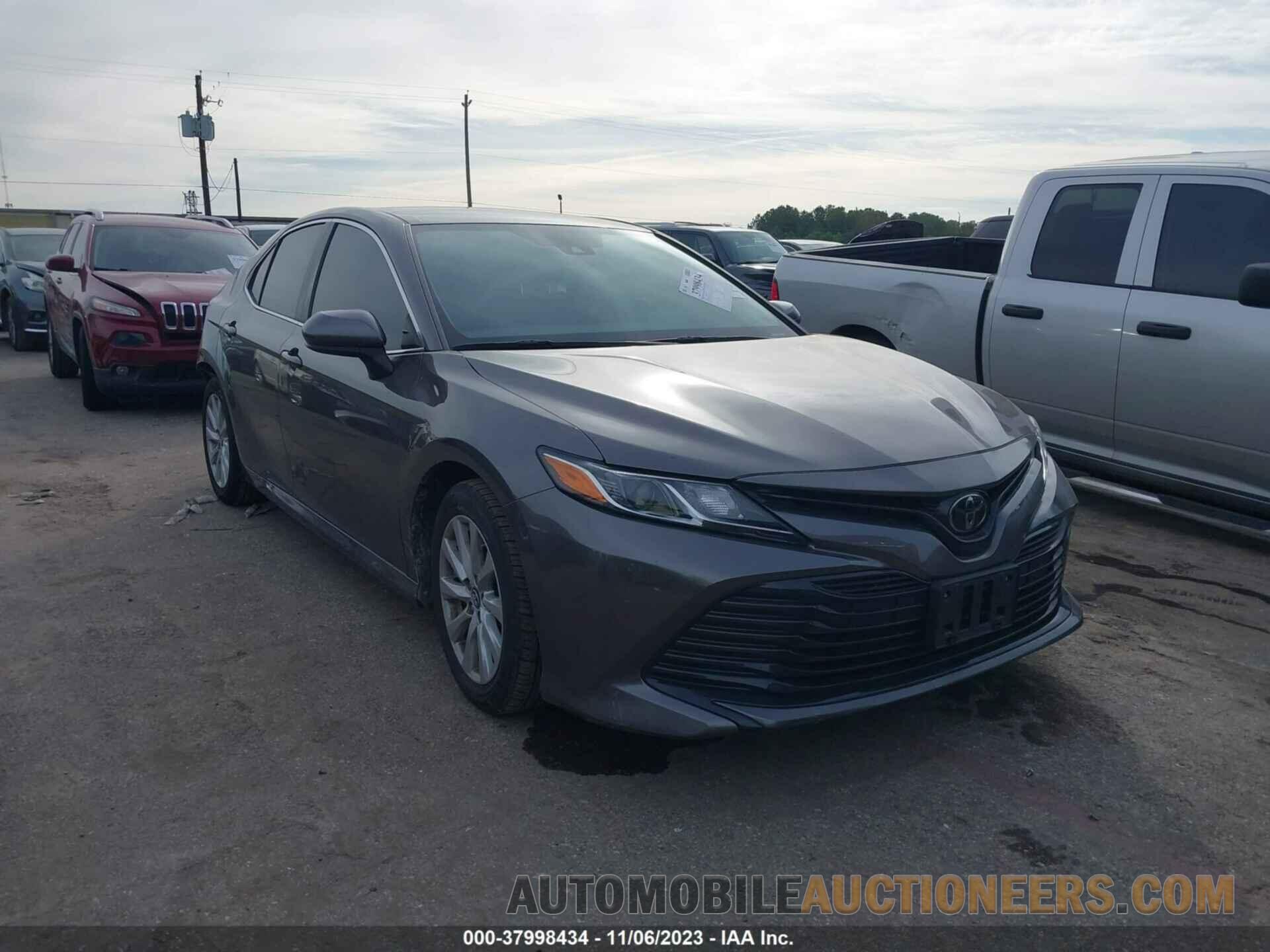 4T1B11HK8KU737536 TOYOTA CAMRY 2019