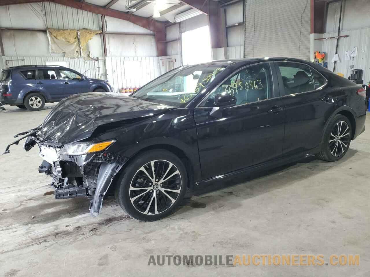 4T1B11HK8KU748634 TOYOTA CAMRY 2019