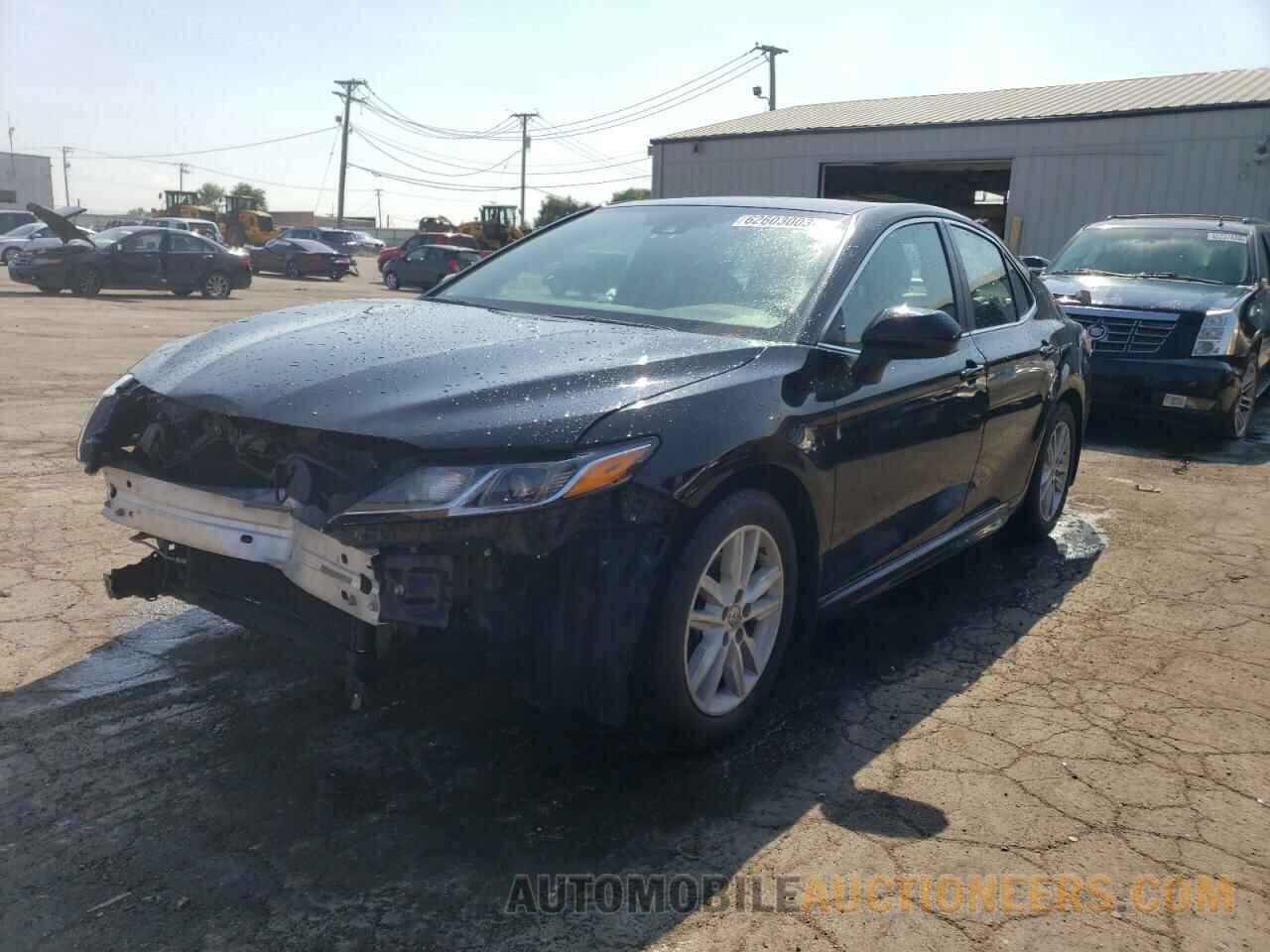 4T1B11HK8KU750366 TOYOTA CAMRY 2019