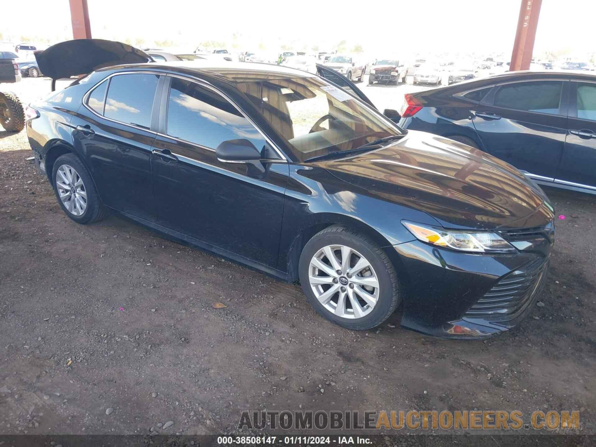 4T1B11HK8KU754918 TOYOTA CAMRY 2019