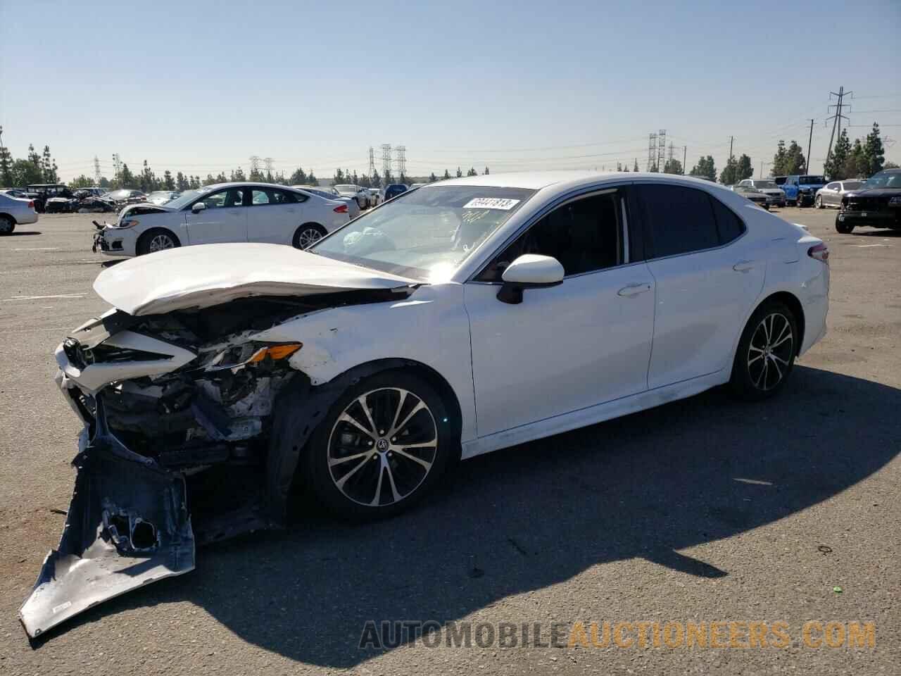 4T1B11HK8KU759536 TOYOTA CAMRY 2019