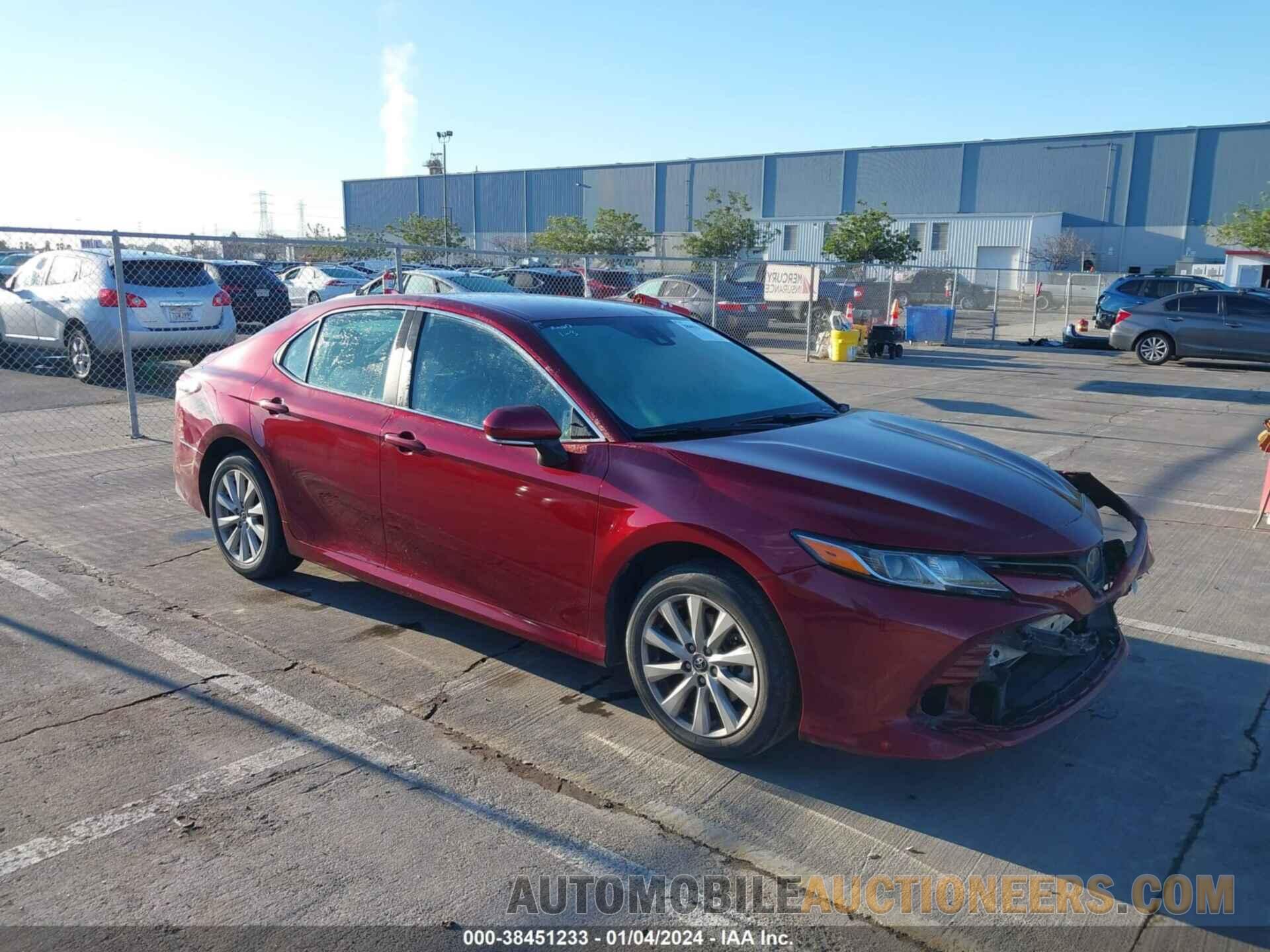 4T1B11HK8KU762128 TOYOTA CAMRY 2019