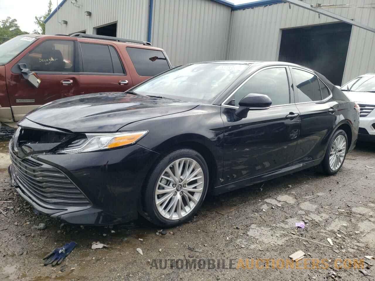 4T1B11HK8KU763649 TOYOTA CAMRY 2019