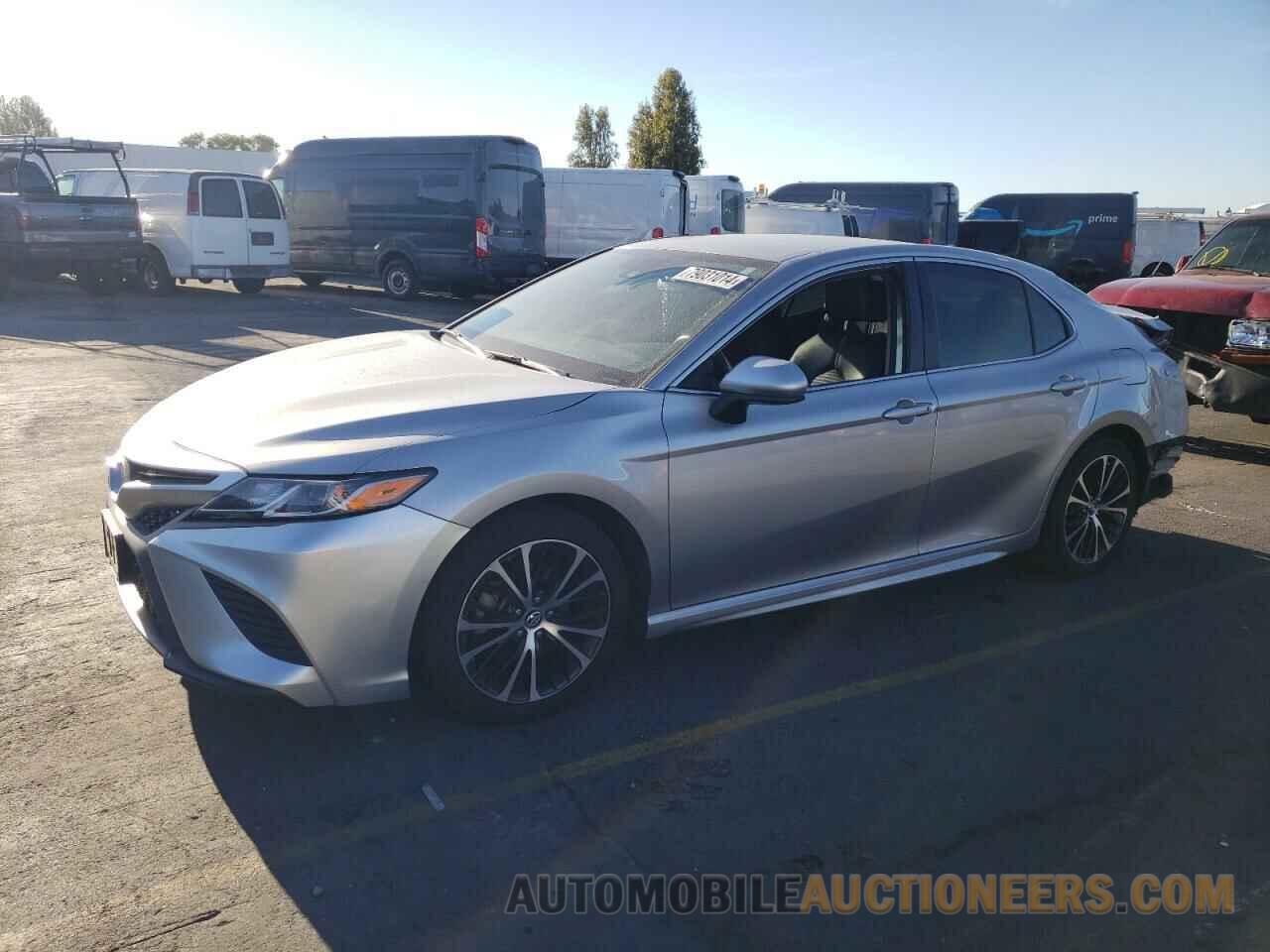 4T1B11HK8KU764509 TOYOTA CAMRY 2019