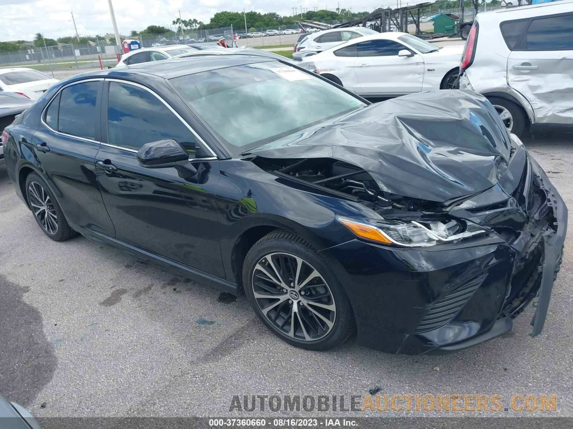 4T1B11HK8KU772657 TOYOTA CAMRY 2019