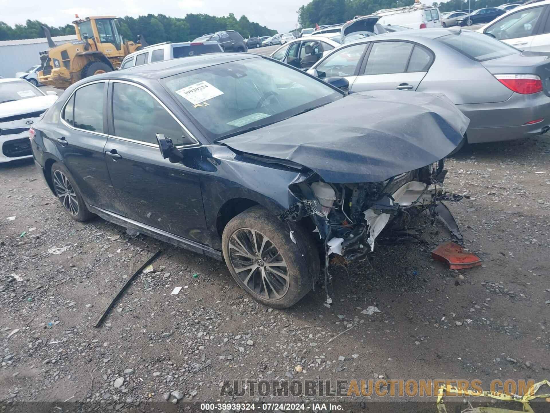 4T1B11HK8KU777325 TOYOTA CAMRY 2019