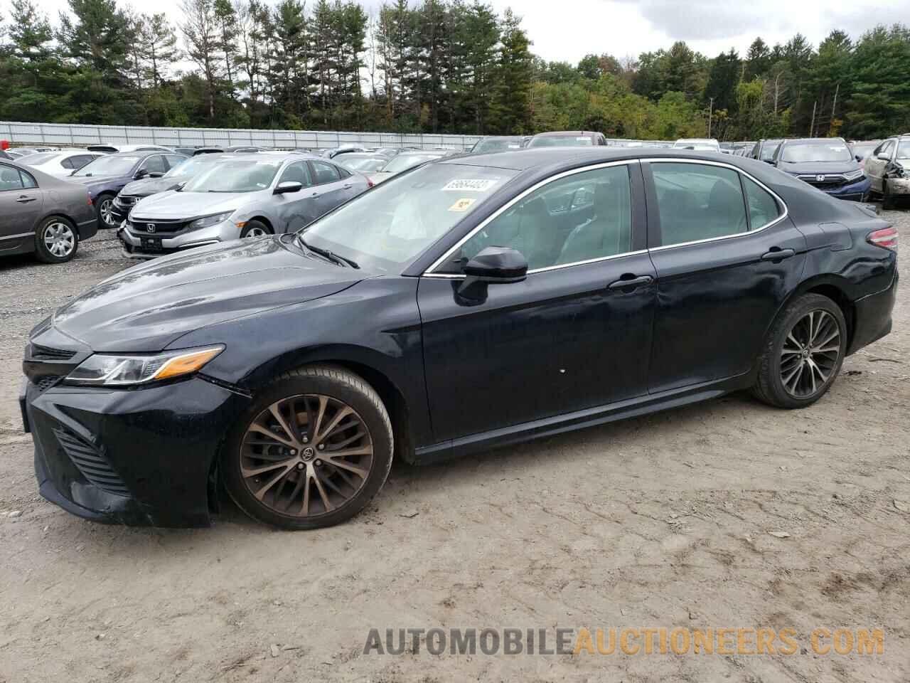 4T1B11HK8KU780631 TOYOTA CAMRY 2019