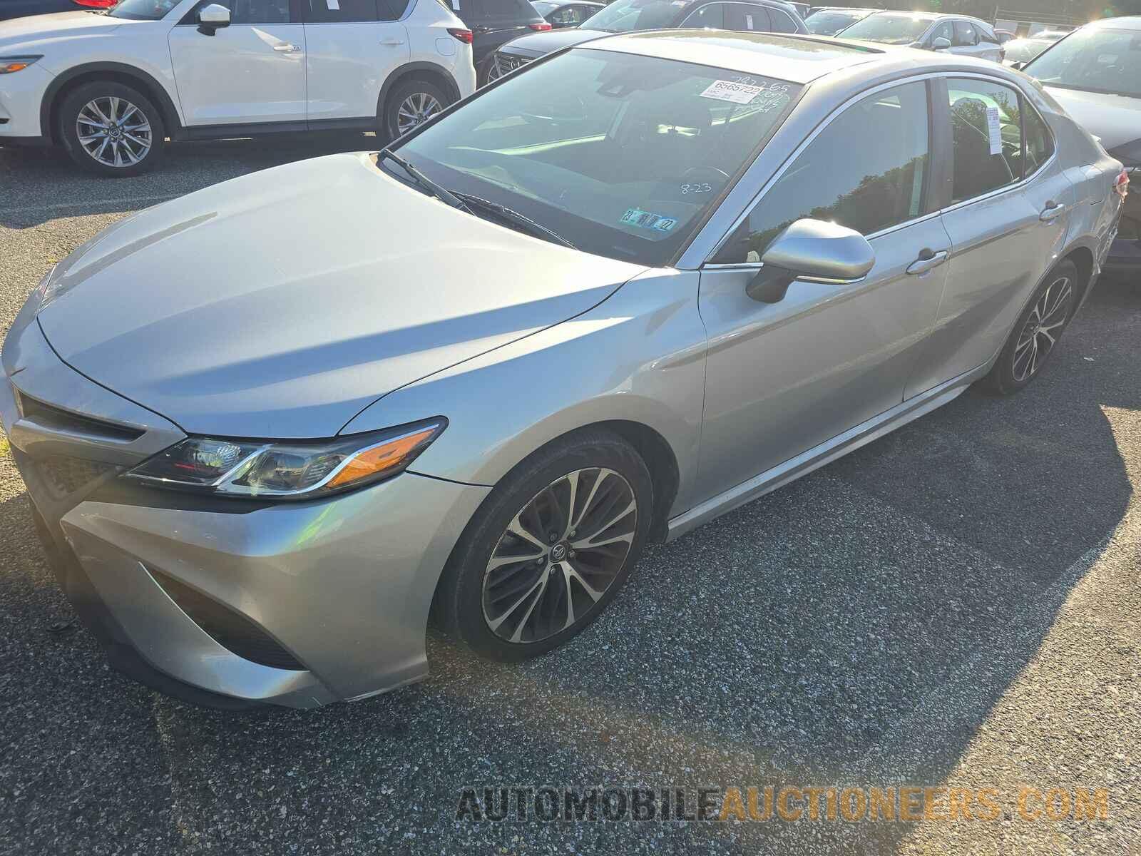 4T1B11HK8KU782265 Toyota Camry 2019