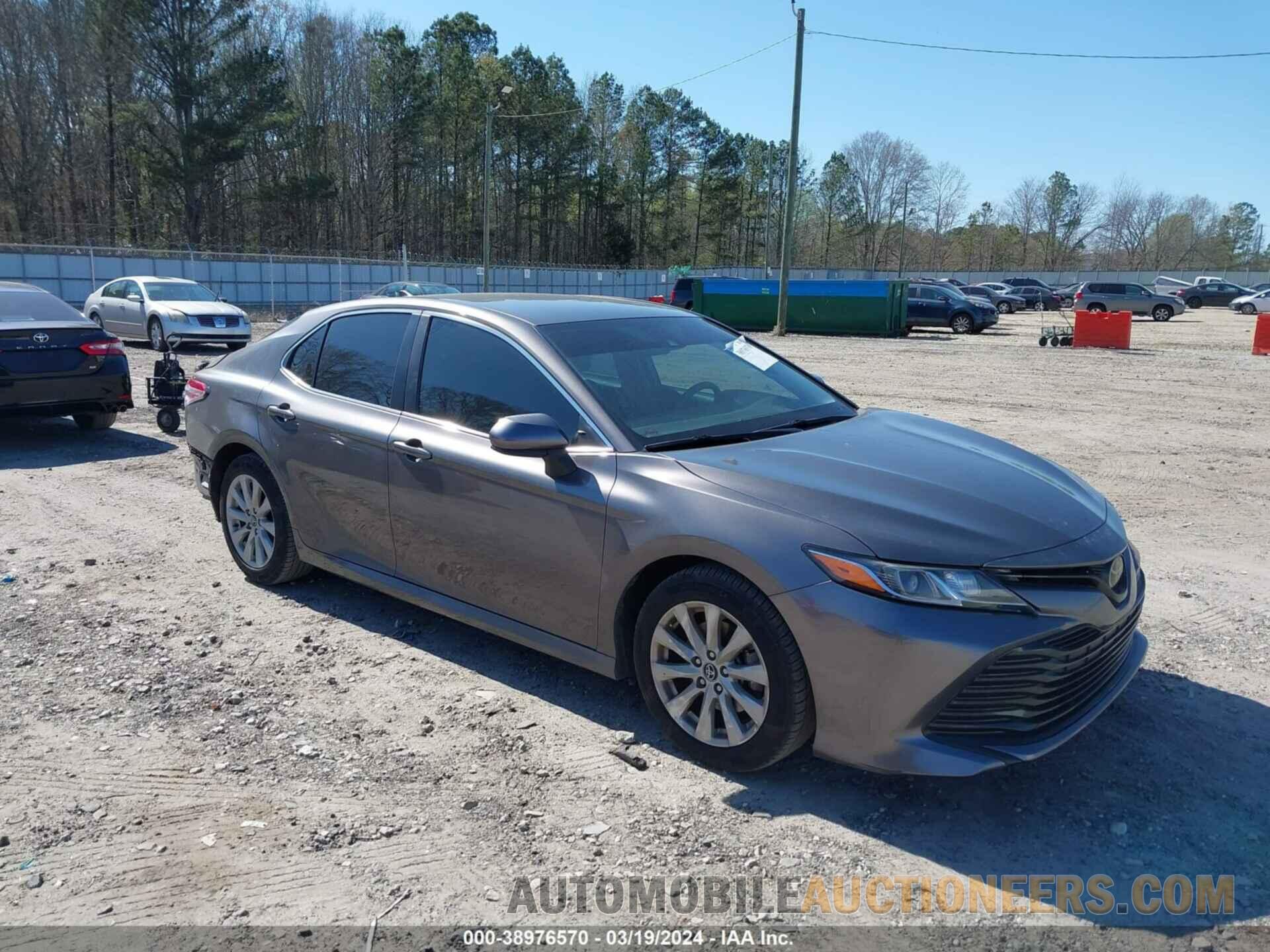 4T1B11HK8KU782508 TOYOTA CAMRY 2019