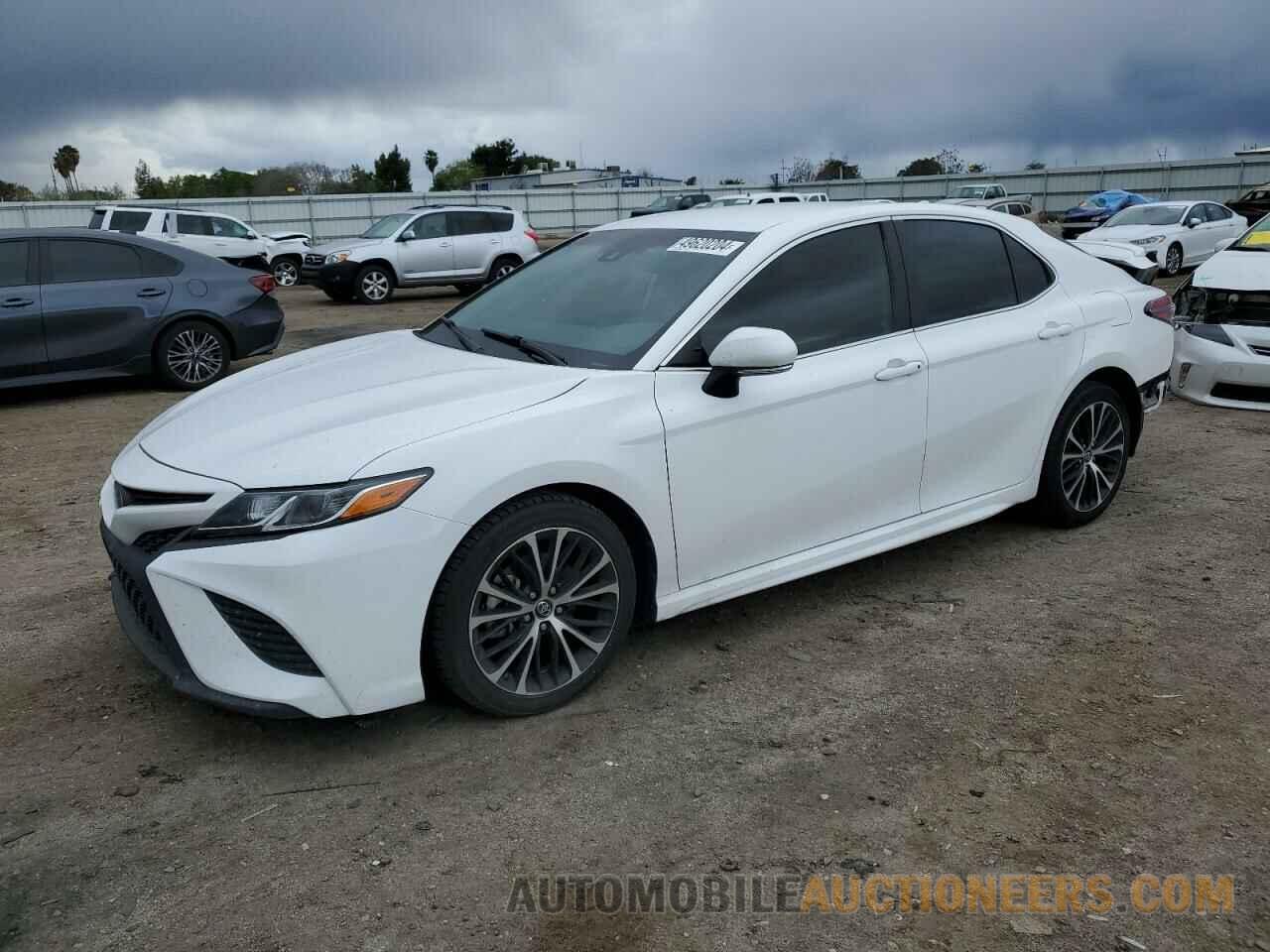 4T1B11HK8KU782556 TOYOTA CAMRY 2019