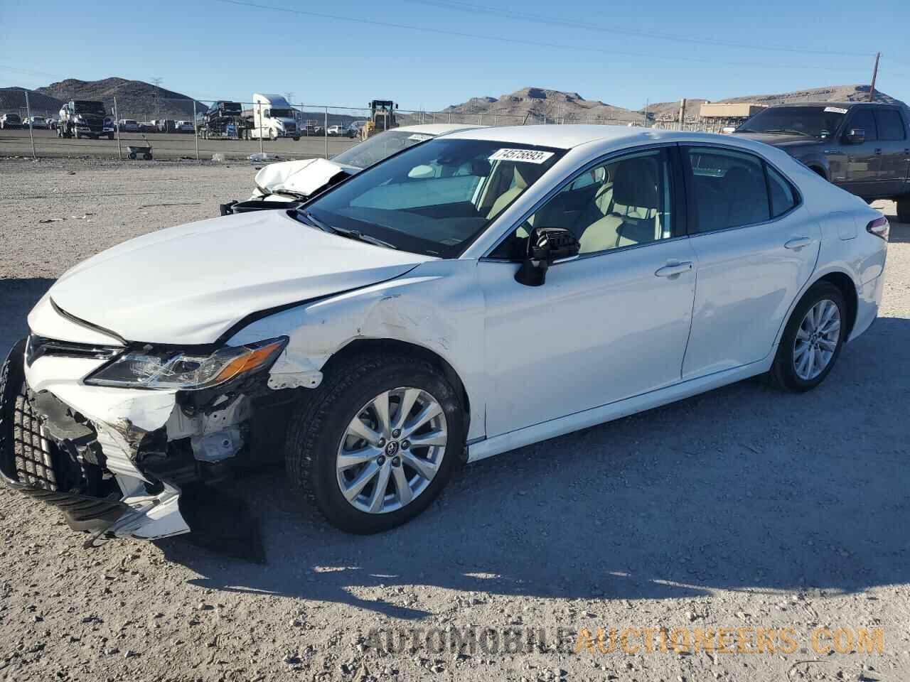 4T1B11HK8KU798112 TOYOTA CAMRY 2019