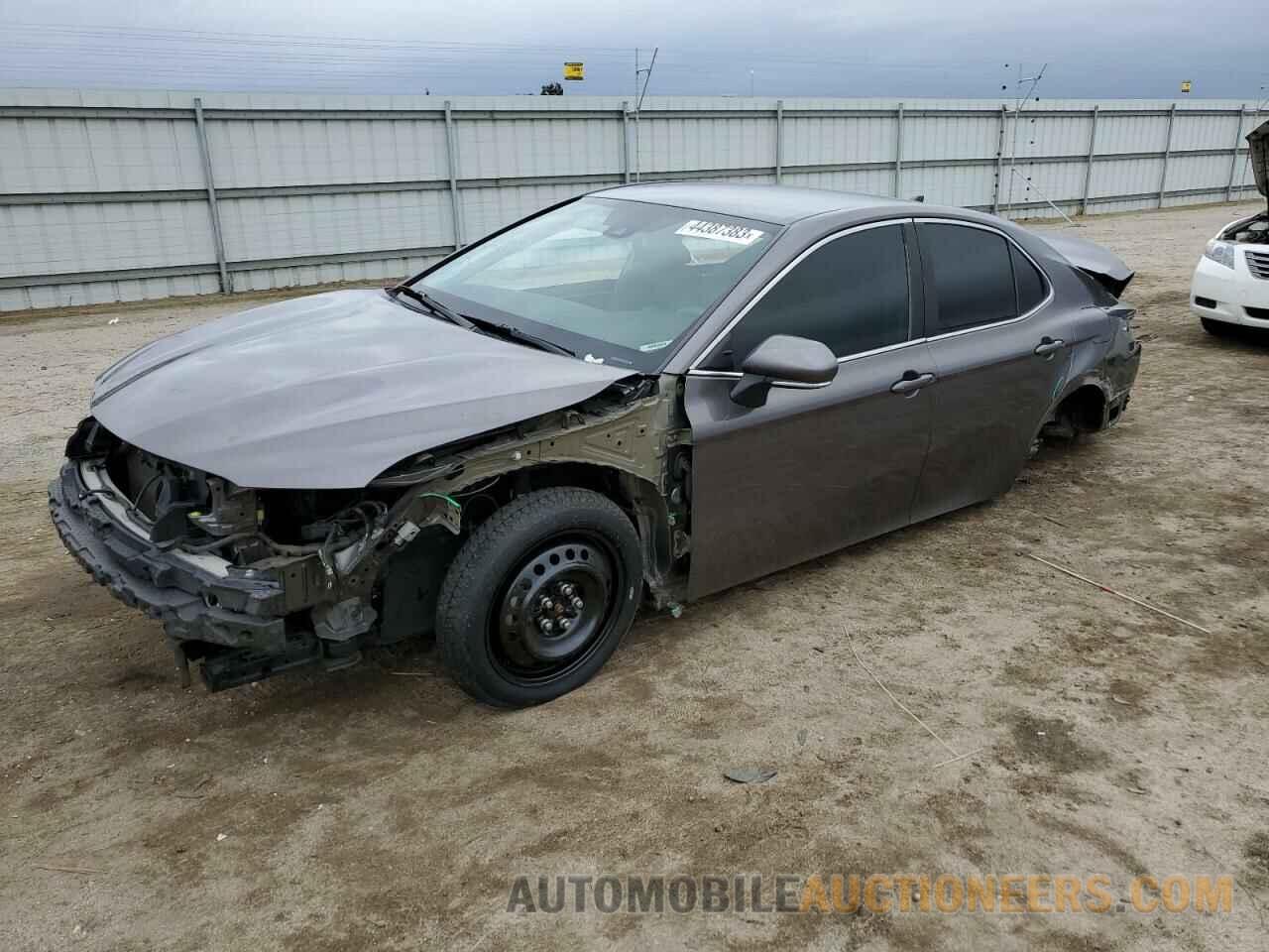 4T1B11HK8KU800537 TOYOTA CAMRY 2019