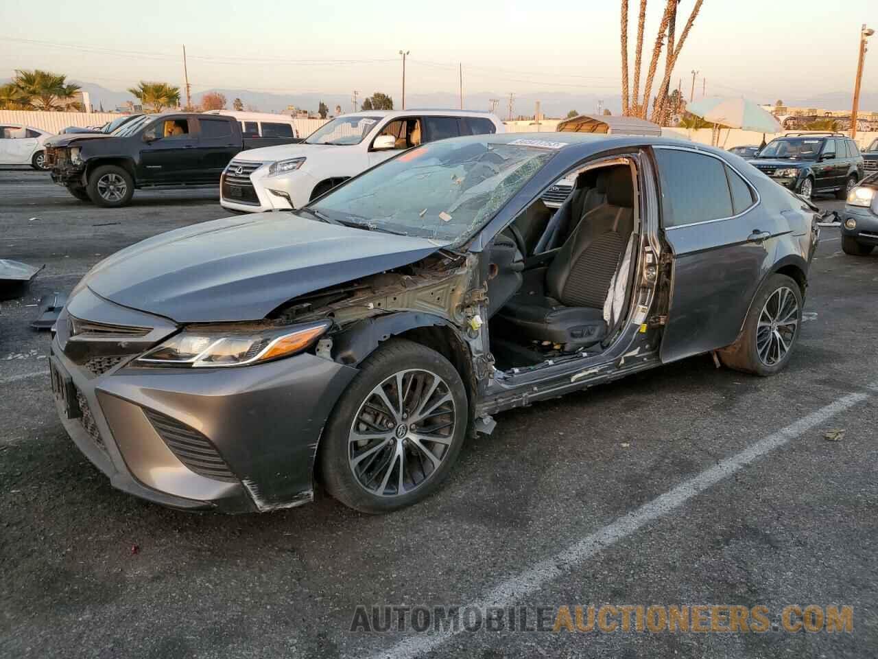 4T1B11HK8KU803535 TOYOTA CAMRY 2019