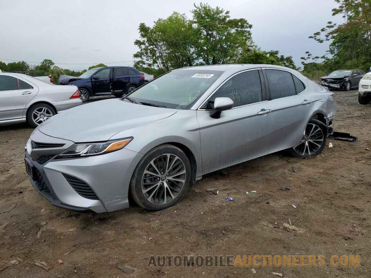 4T1B11HK8KU804572 TOYOTA CAMRY 2019