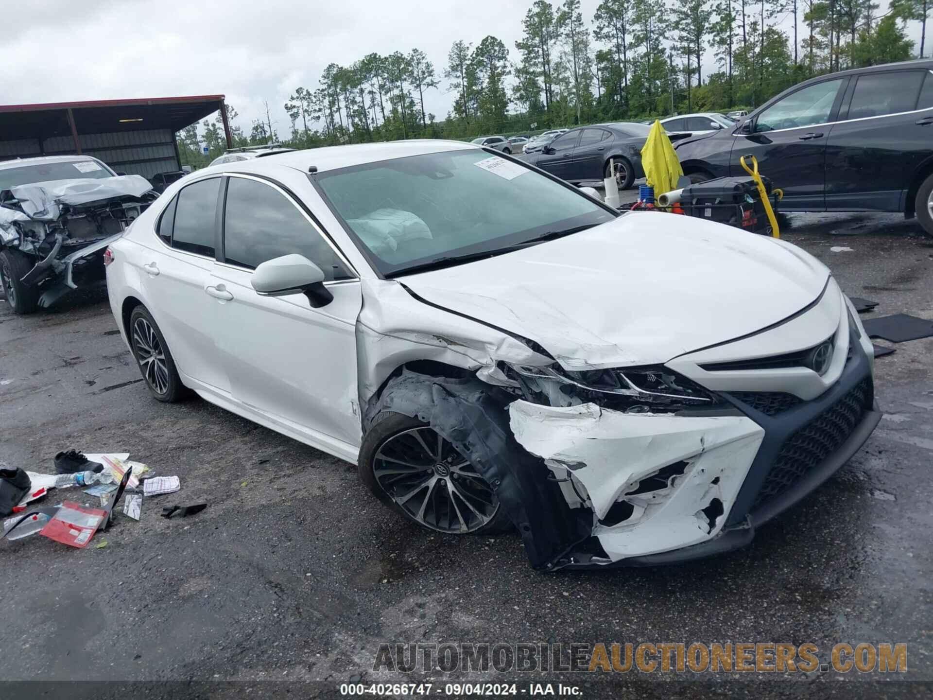 4T1B11HK8KU806712 TOYOTA CAMRY 2019