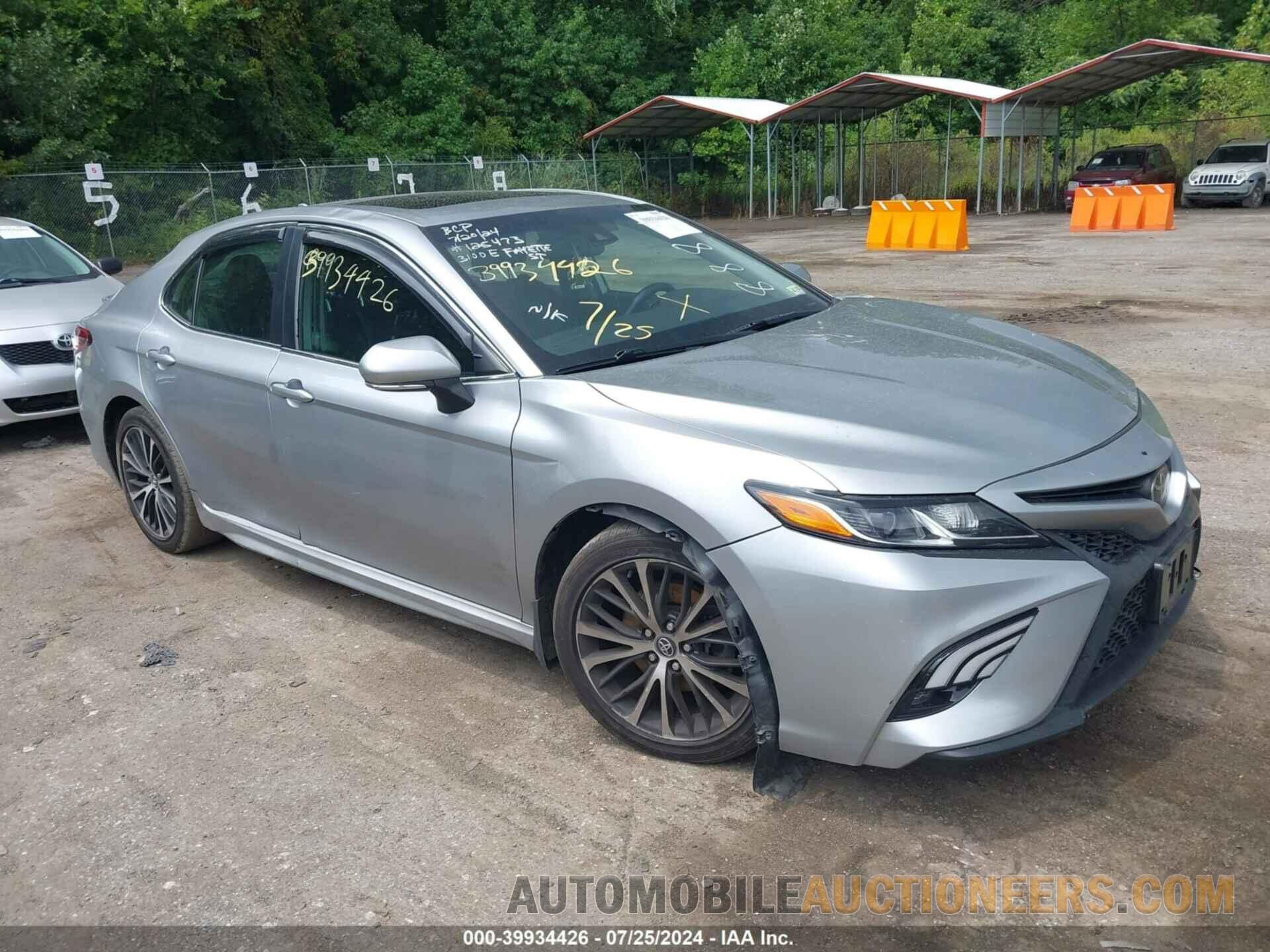 4T1B11HK8KU808881 TOYOTA CAMRY 2019