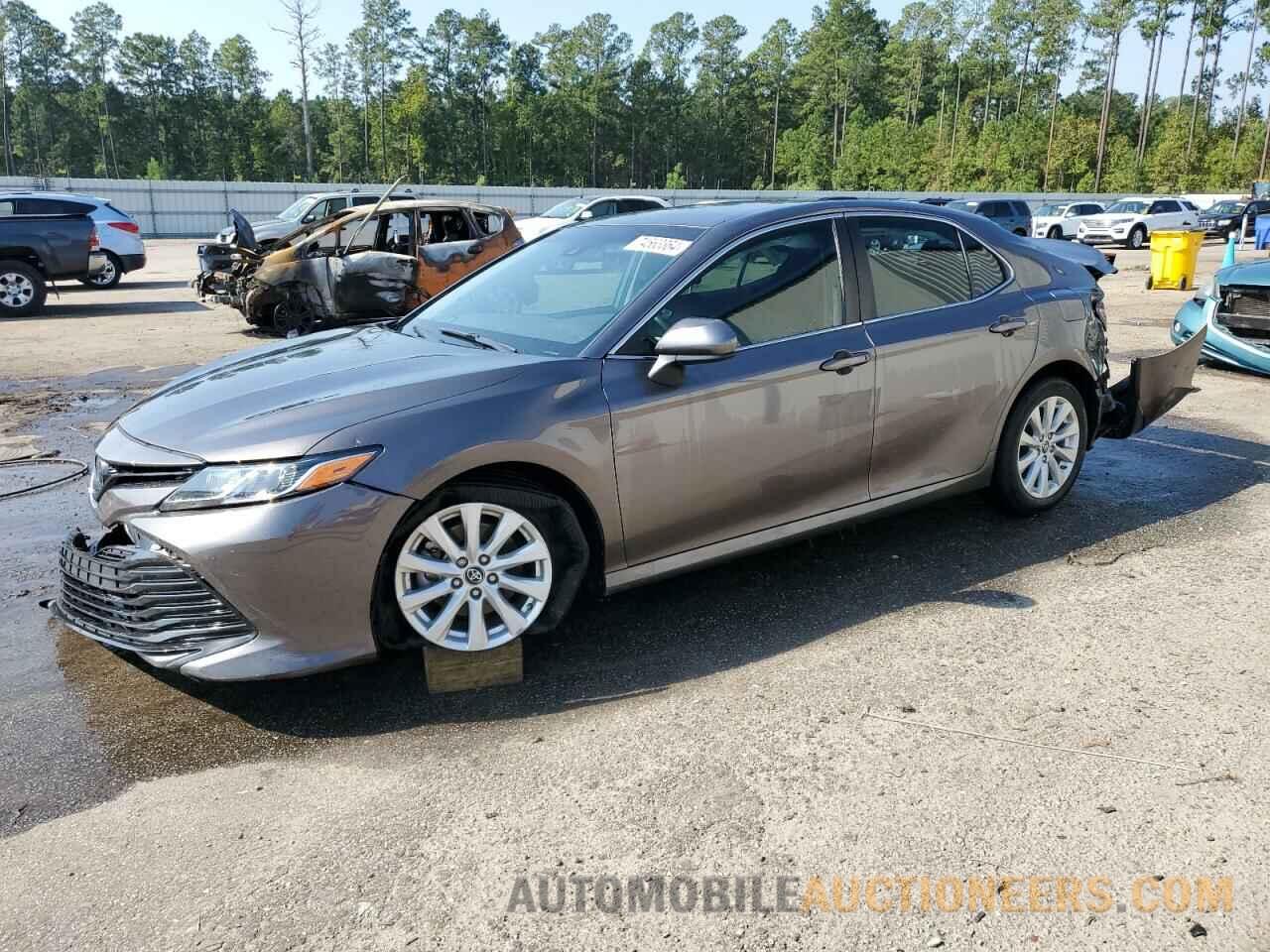 4T1B11HK8KU811408 TOYOTA CAMRY 2019