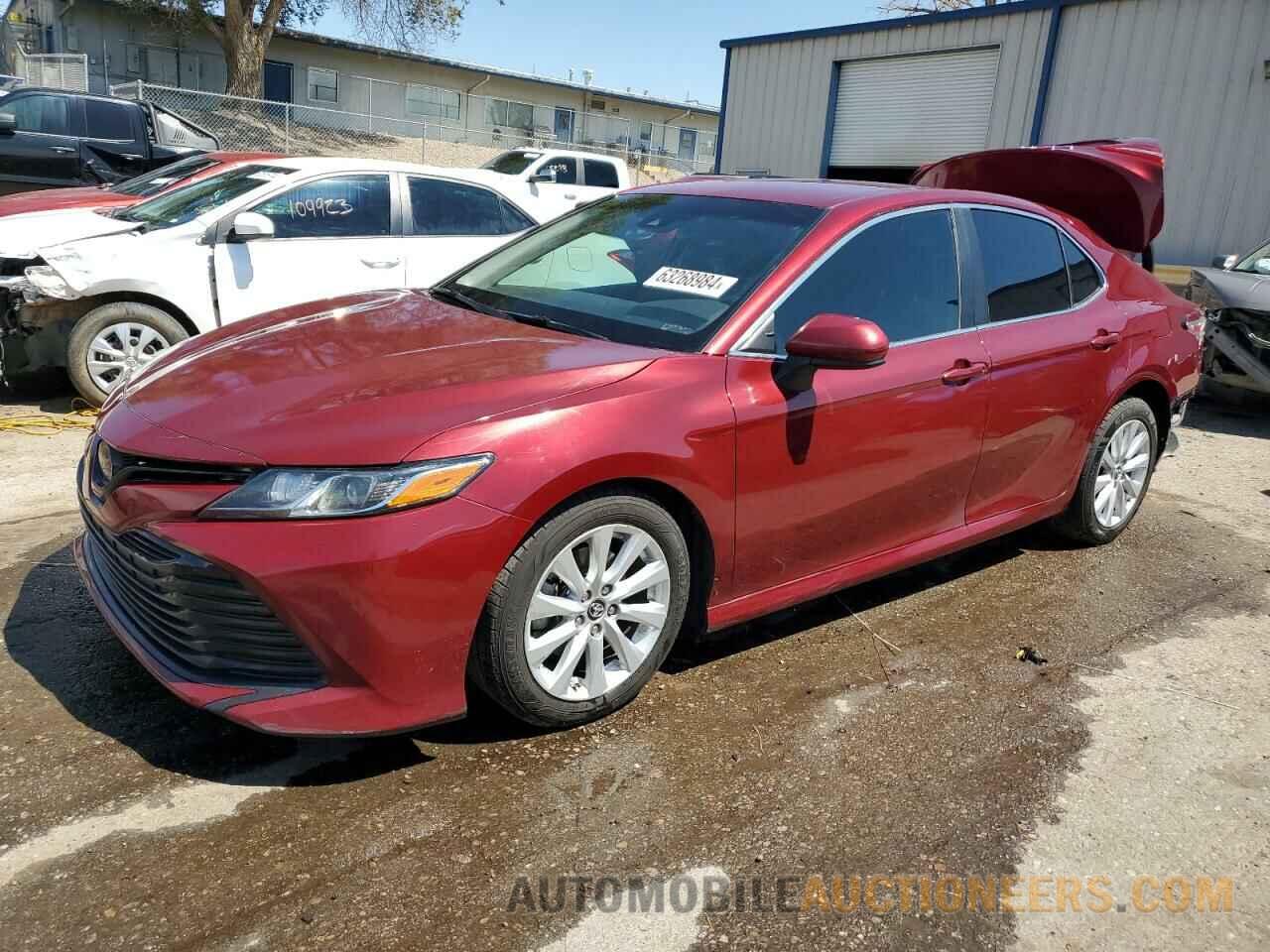 4T1B11HK8KU817581 TOYOTA CAMRY 2019