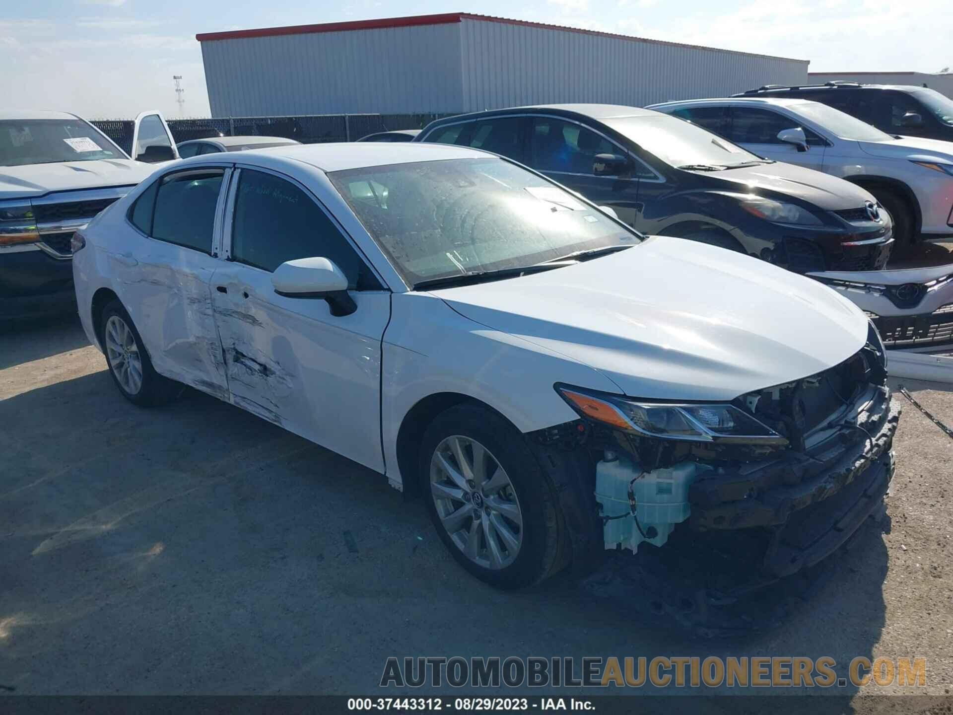 4T1B11HK8KU820691 TOYOTA CAMRY 2019