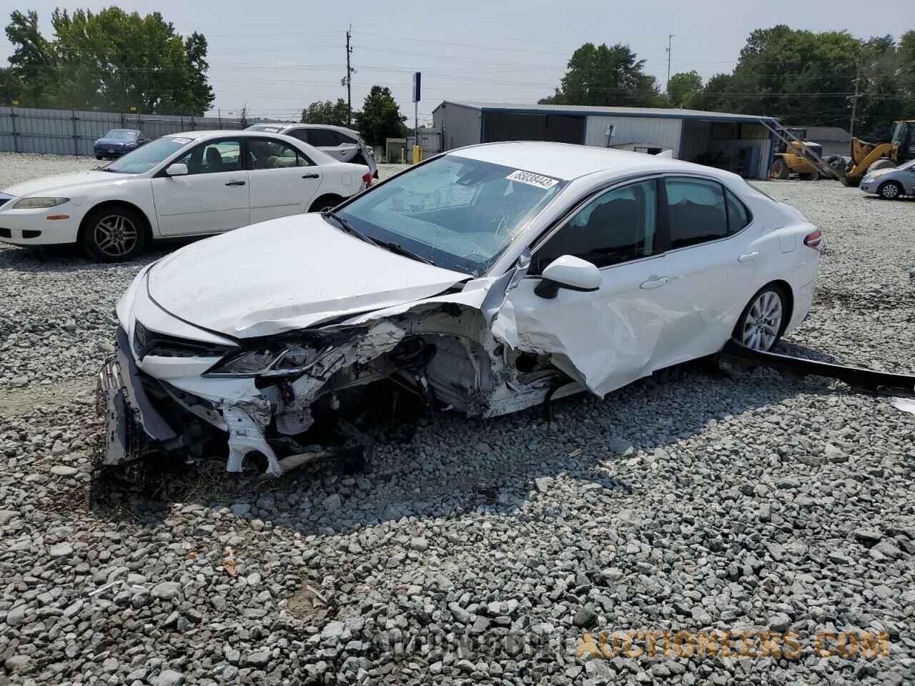 4T1B11HK8KU834574 TOYOTA CAMRY 2019