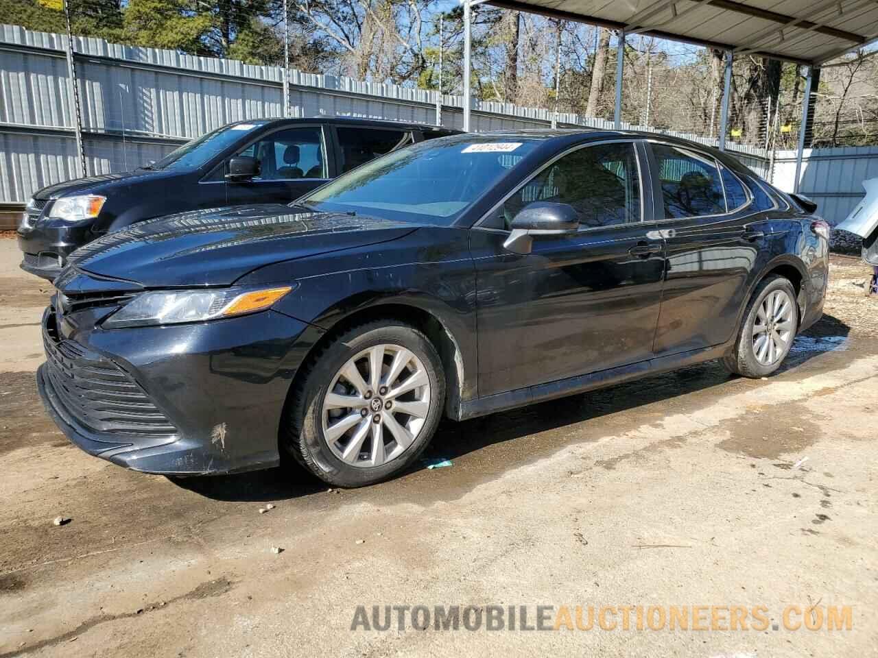 4T1B11HK8KU841248 TOYOTA CAMRY 2019